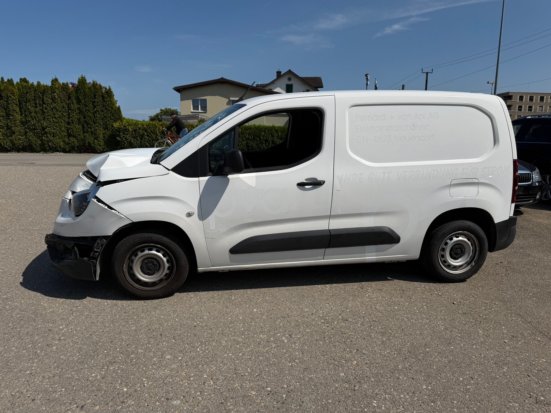 OPEL Combo 1.2 Cargo Basic start/stop-image-6