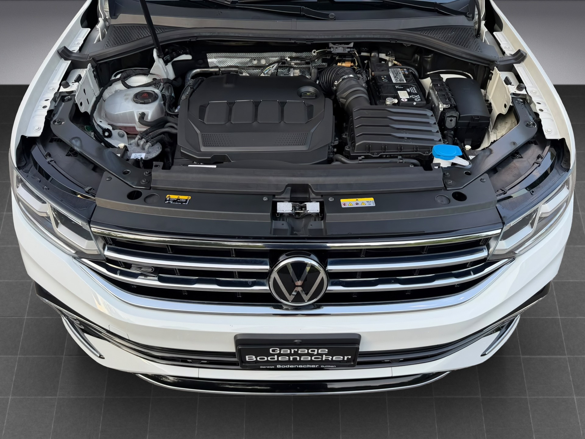 VW Tiguan 2.0 TDI SCR R-Line 4Motion DSG * Facelift * 200PS * R Line * Highline *-image-15