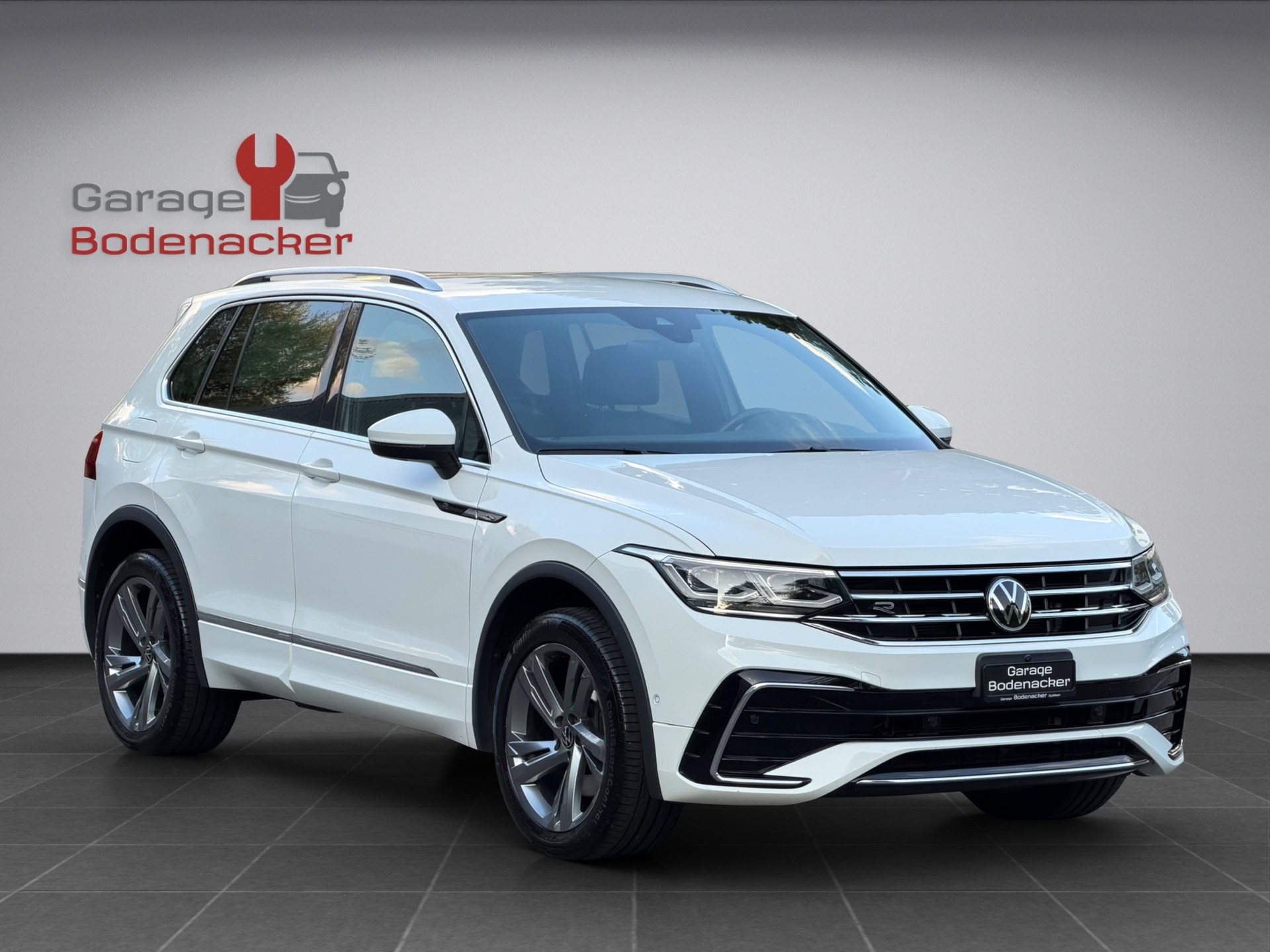 VW Tiguan 2.0 TDI SCR R-Line 4Motion DSG * Facelift * 200PS * R Line * Highline *-image-6