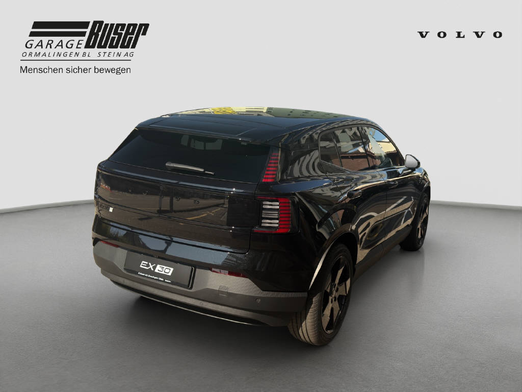 VOLVO EX 30 E60 Plus Swiss Black Edition-image-3