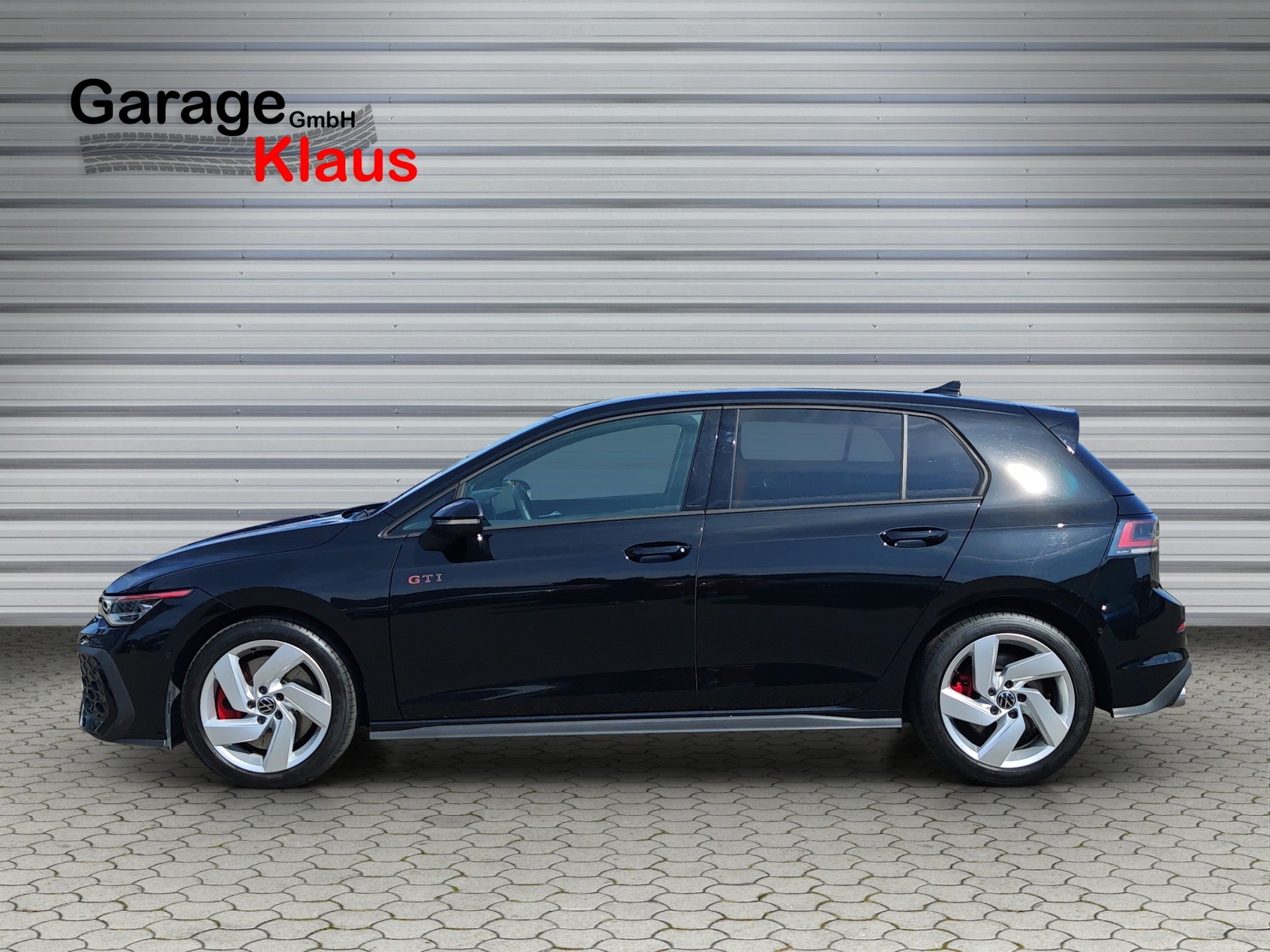 VW Golf 2.0 TSI GTI DSG-image-2