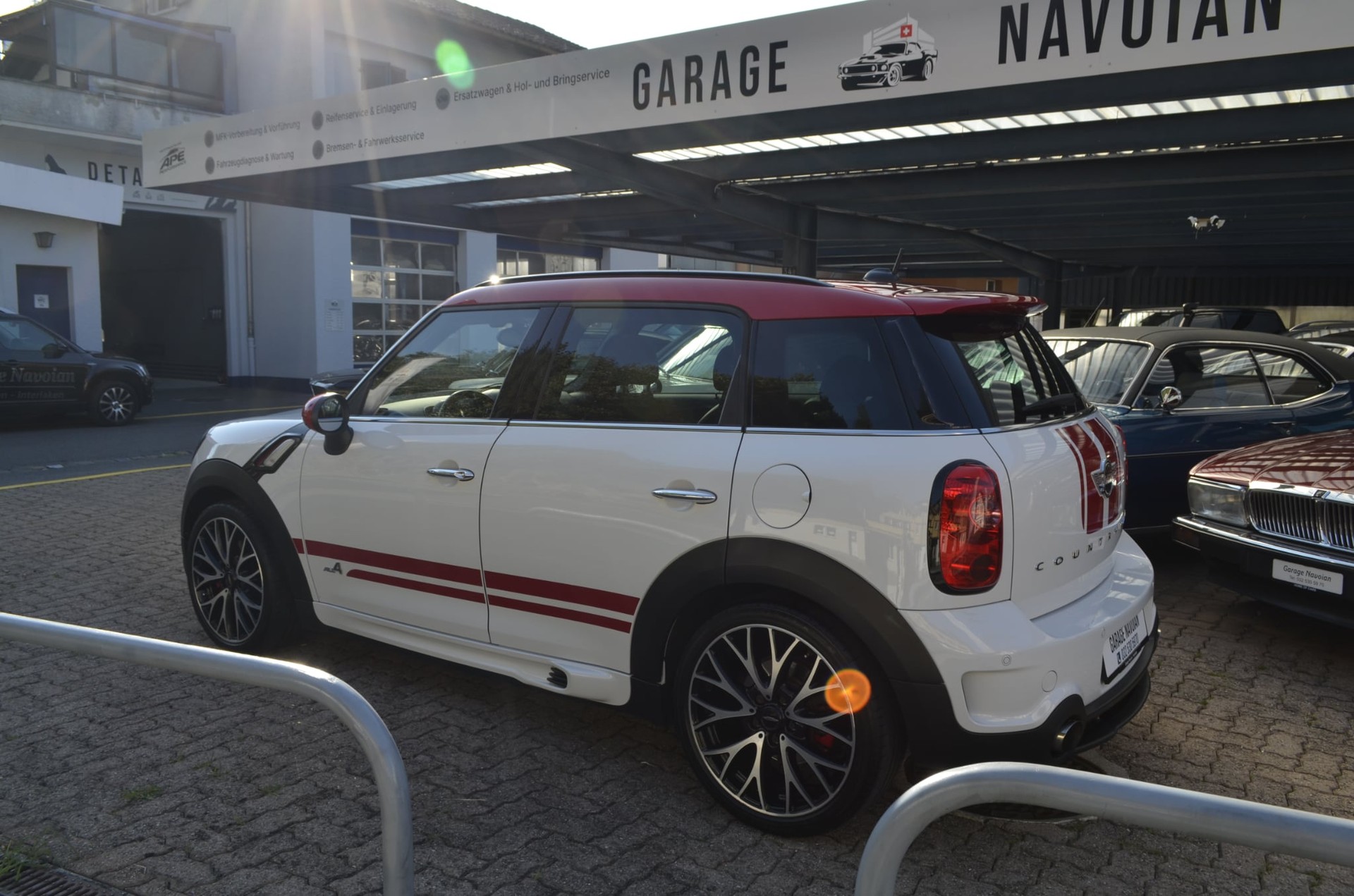 MINI Countryman John Cooper Works ALL4-image-3