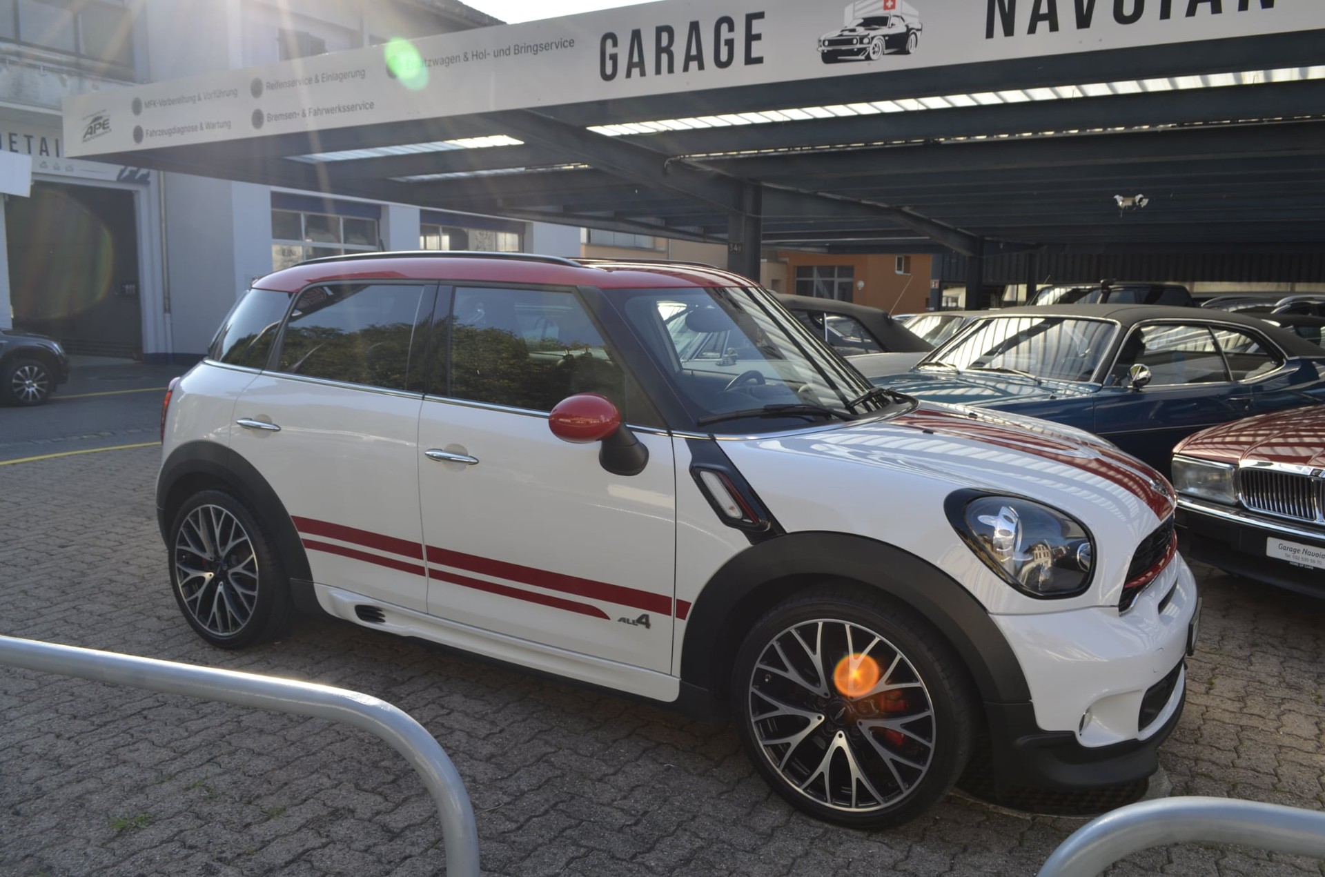 MINI Countryman John Cooper Works ALL4-image-2