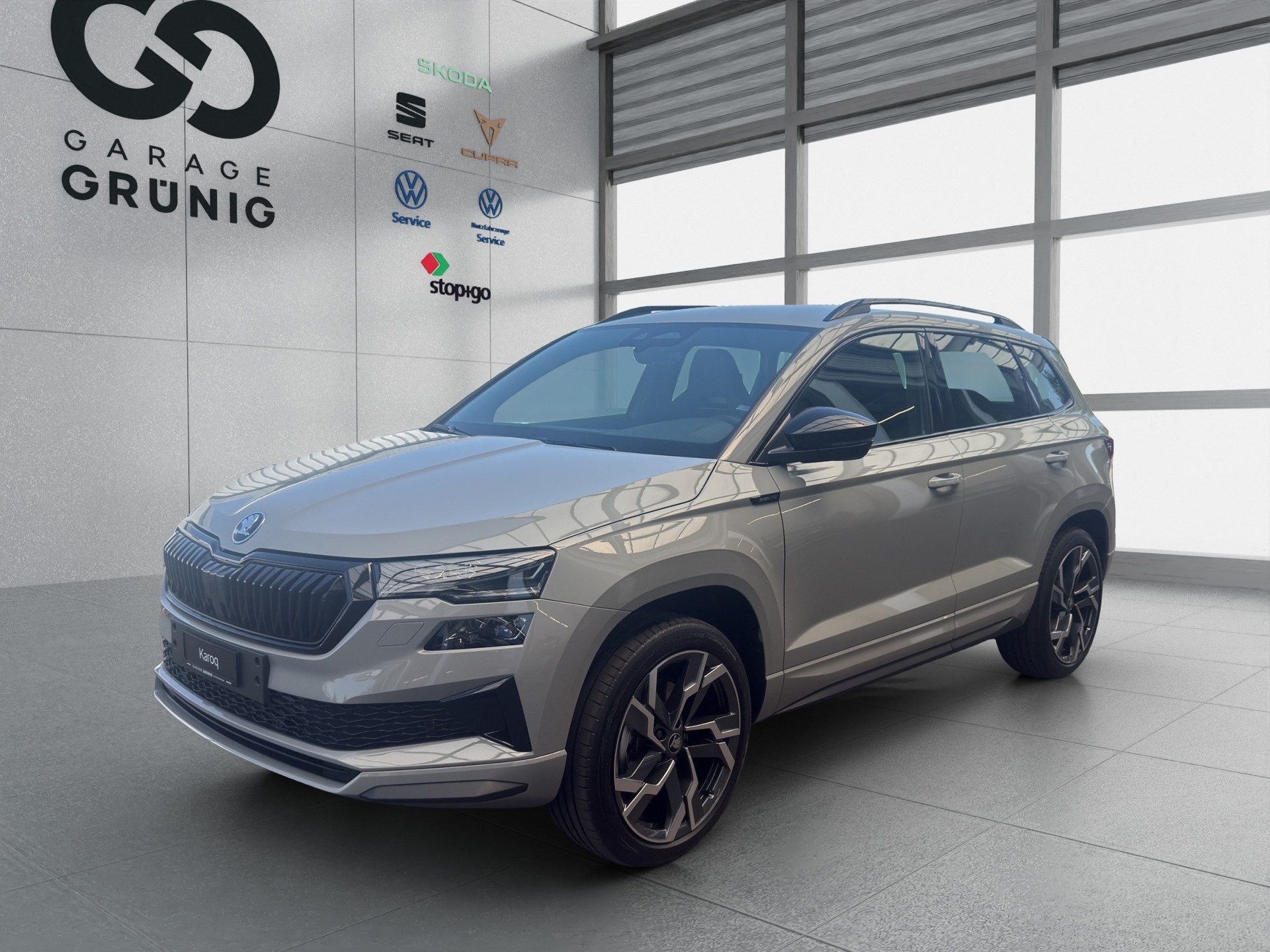 SKODA Karoq 2.0 TSI SportLine 4x4 DSG-image-0