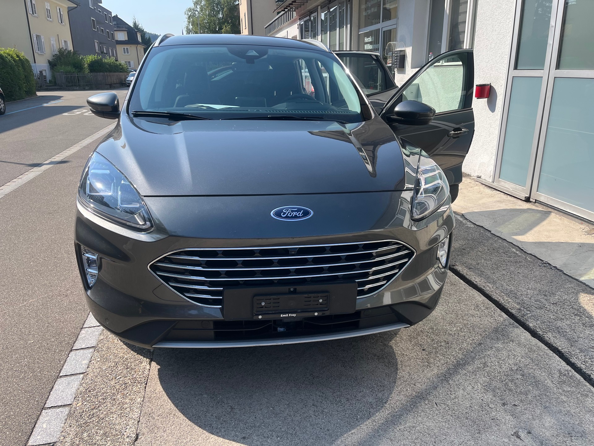 FORD Kuga 2.5 PHEV Cool & Connect 2WD-image-0