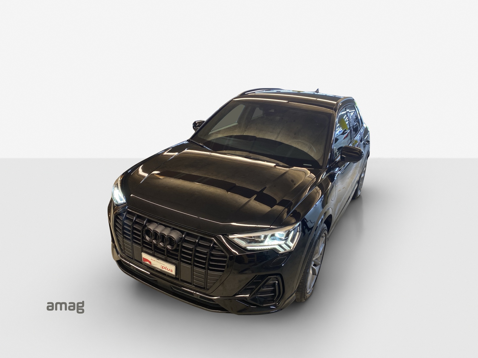 AUDI Q3 45 TFSI e S line S-tronic-image-15