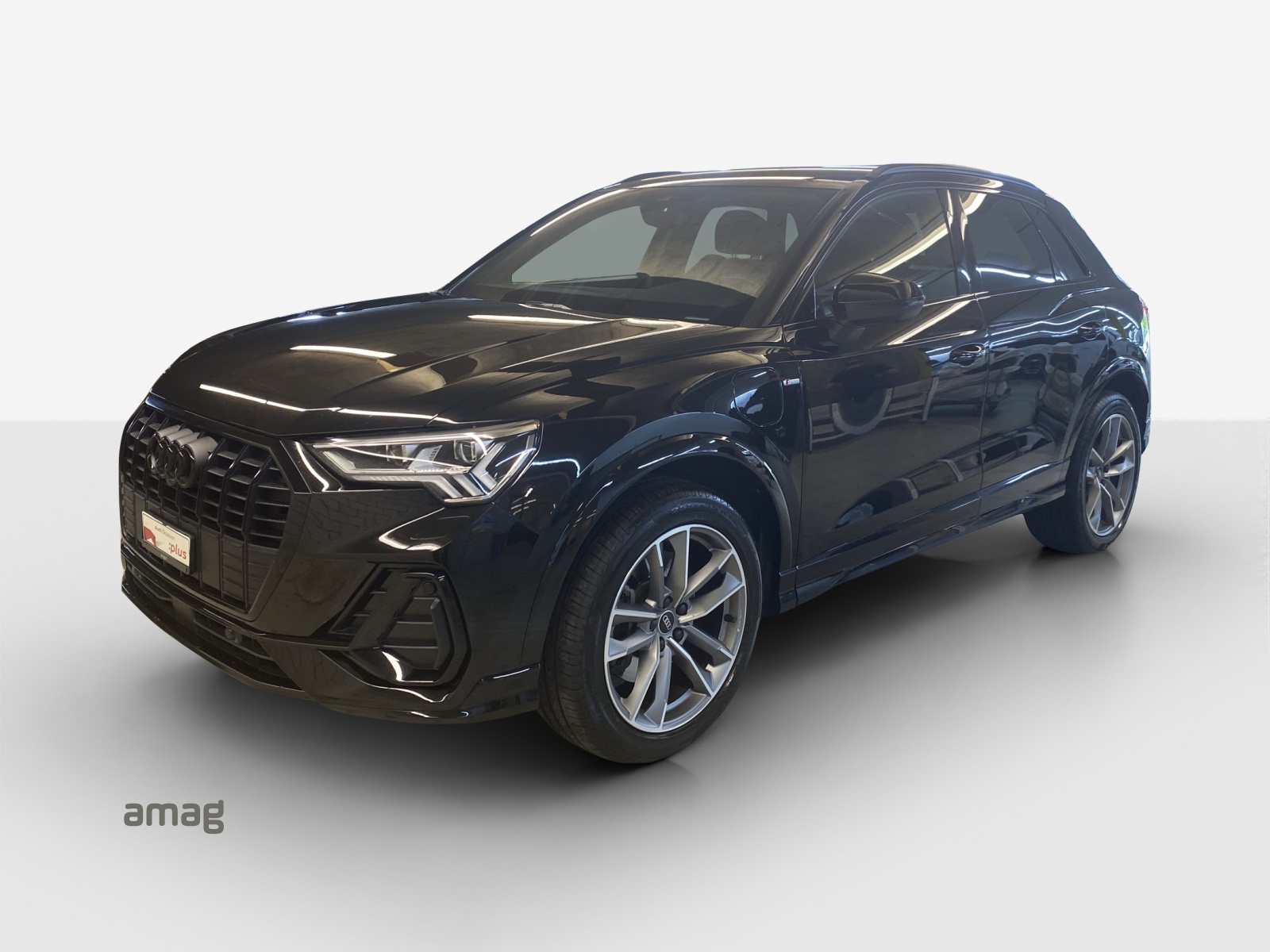 AUDI Q3 45 TFSI e S line S-tronic