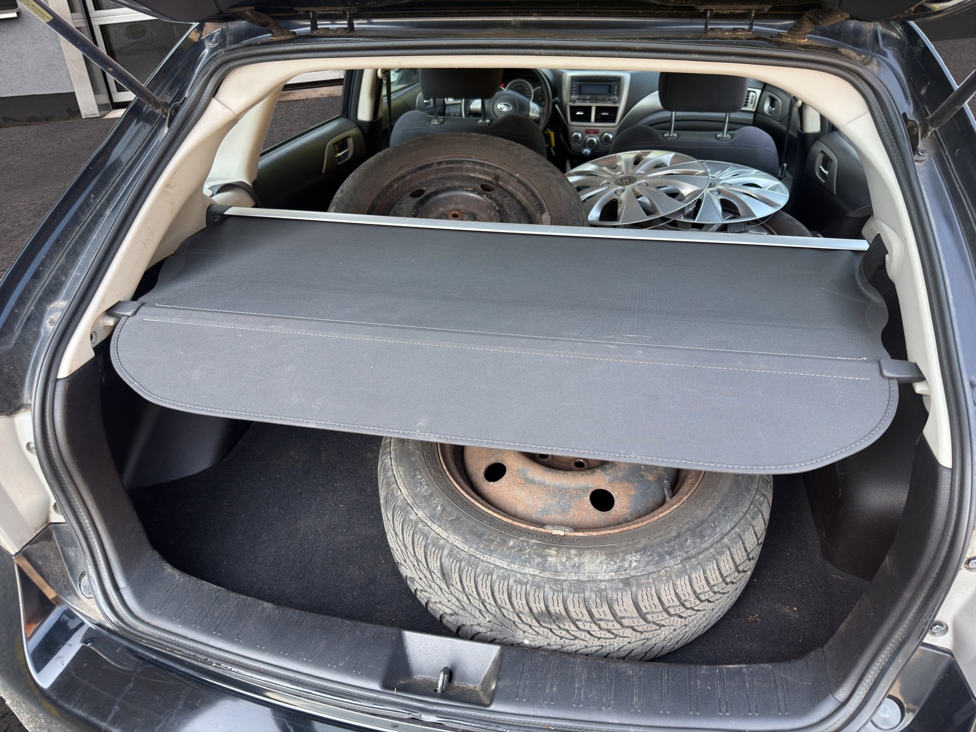 SUBARU Impreza 1.5R Swiss-image-15