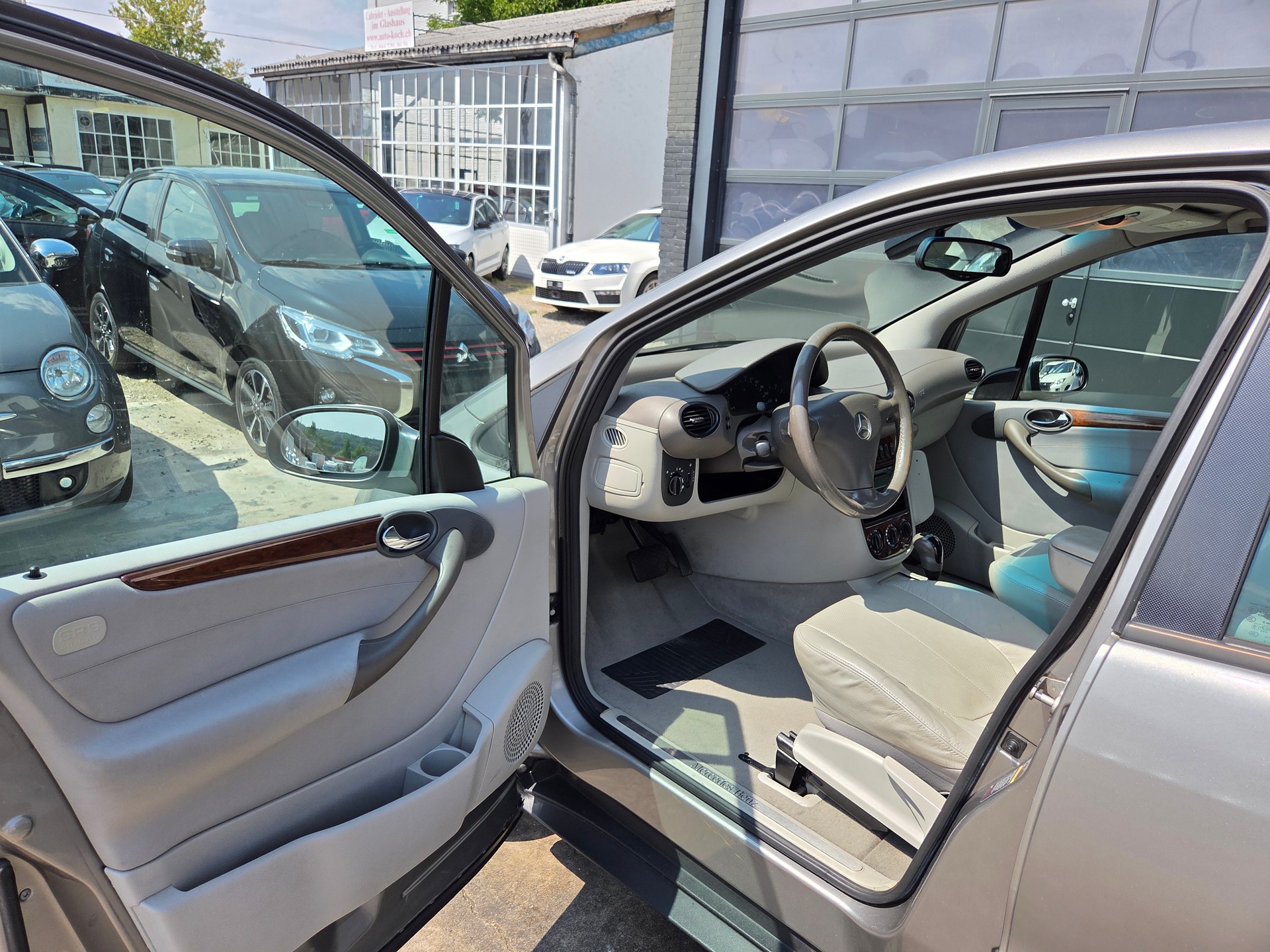 MERCEDES-BENZ A 190 L Elégance-image-12