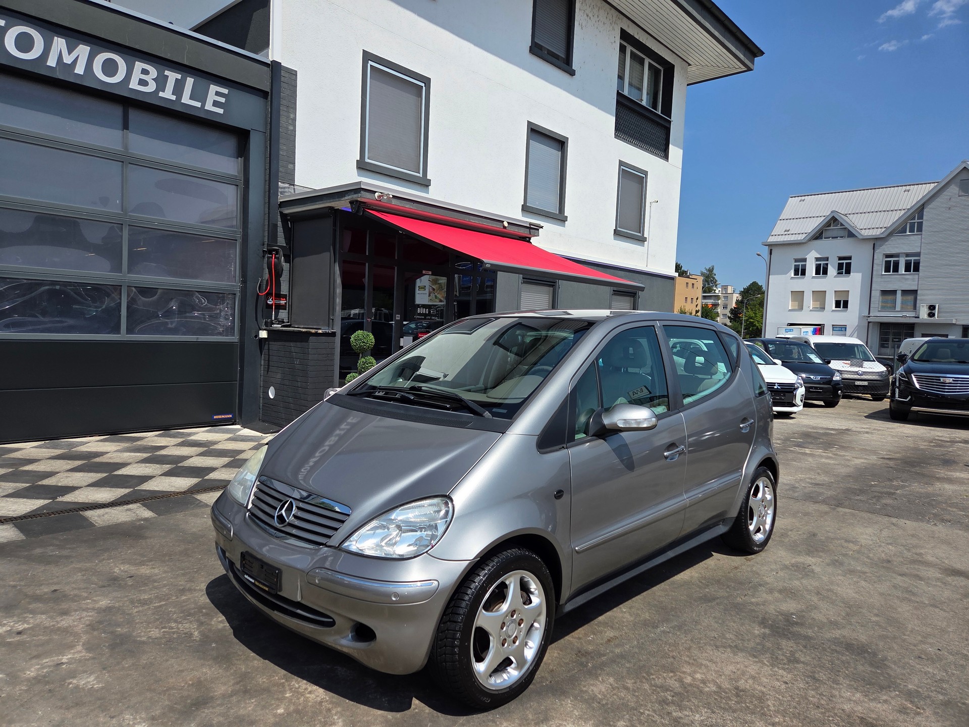 MERCEDES-BENZ A 190 L Elégance-image-2