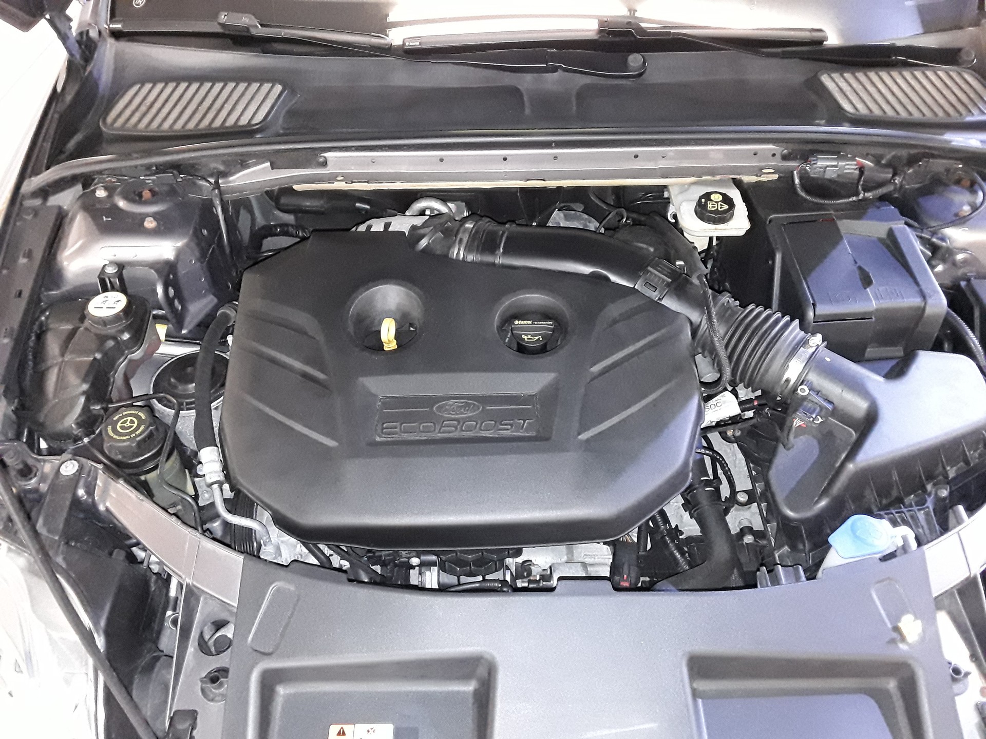 FORD Mondeo 2.0 EcoBoost SCTi TitaniumS PowerShift-image-12