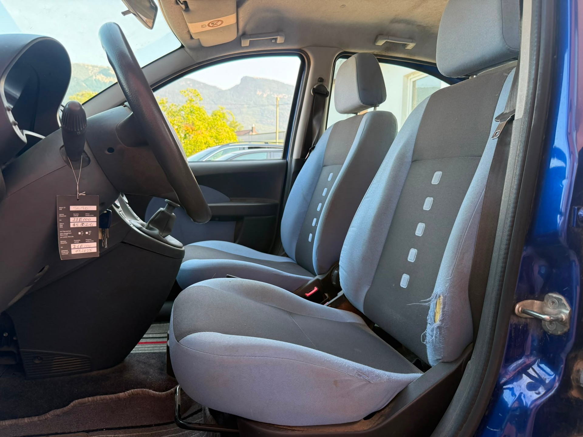 FIAT Panda 1.3 16V JTD Cross 4x4-image-9