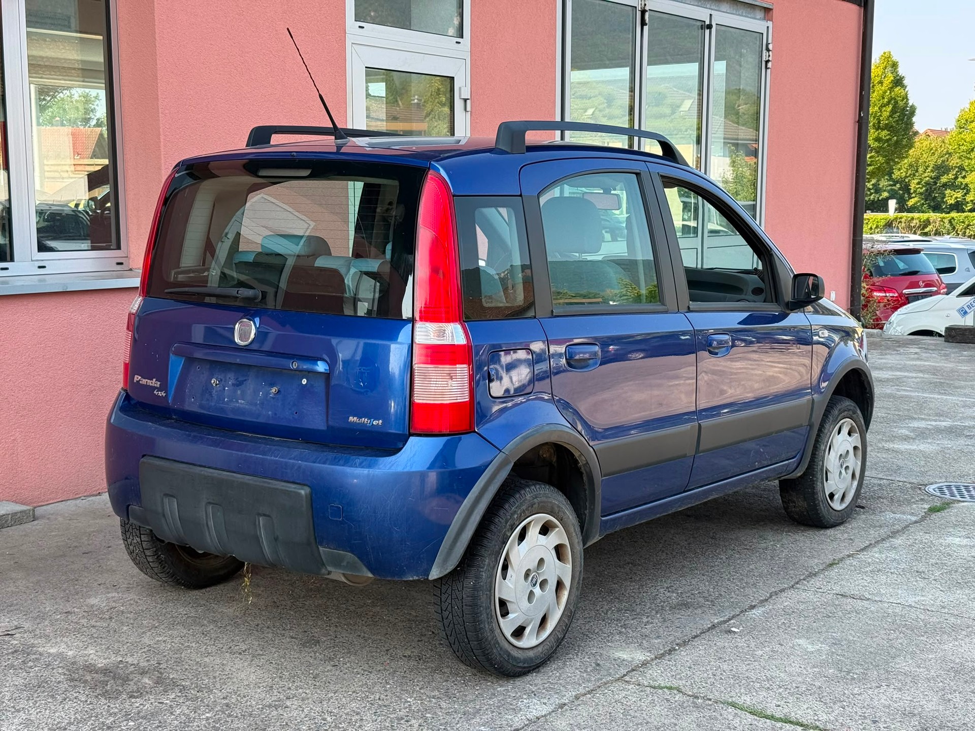 FIAT Panda 1.3 16V JTD Cross 4x4-image-3