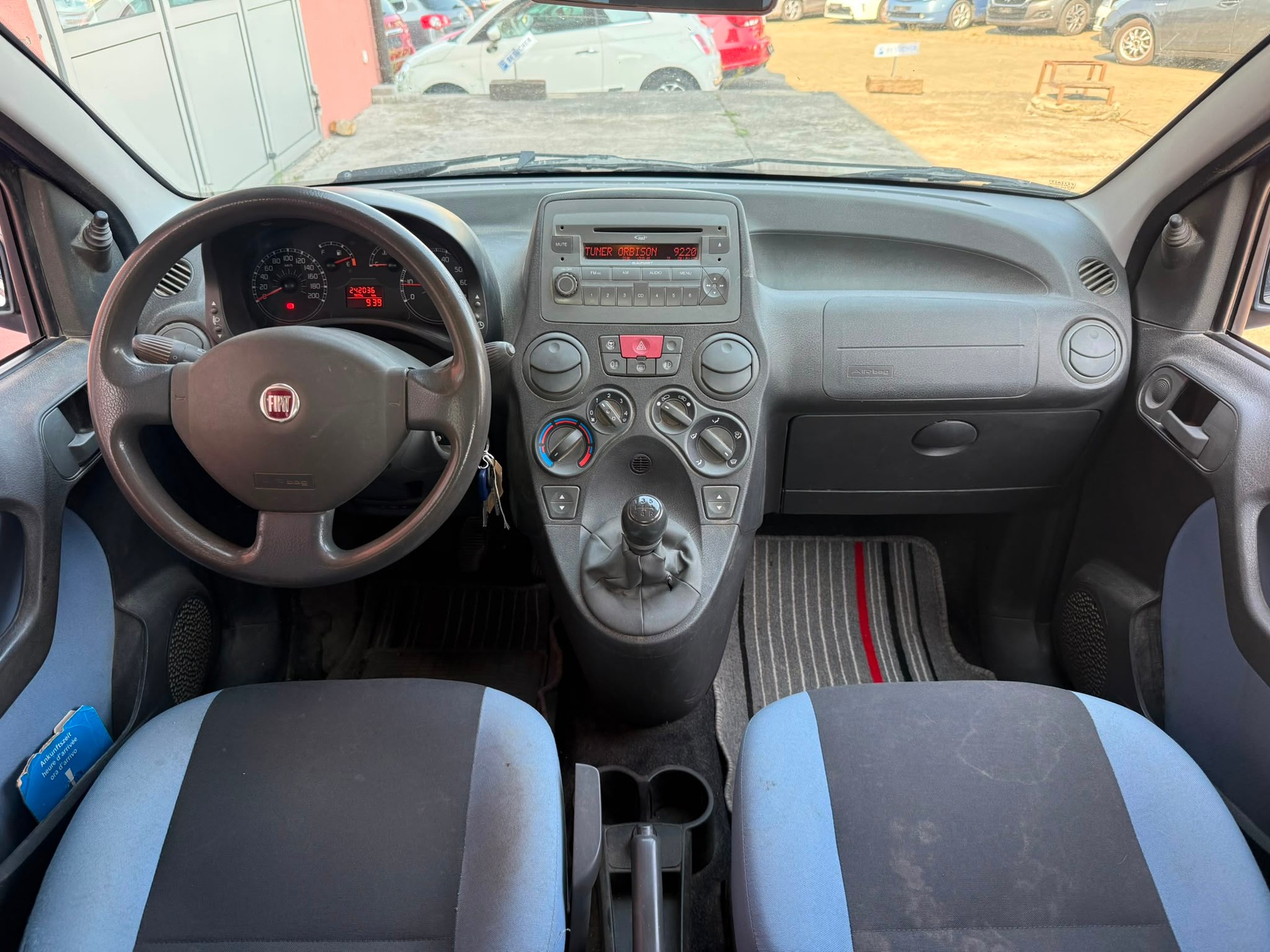 FIAT Panda 1.3 16V JTD Cross 4x4-image-6