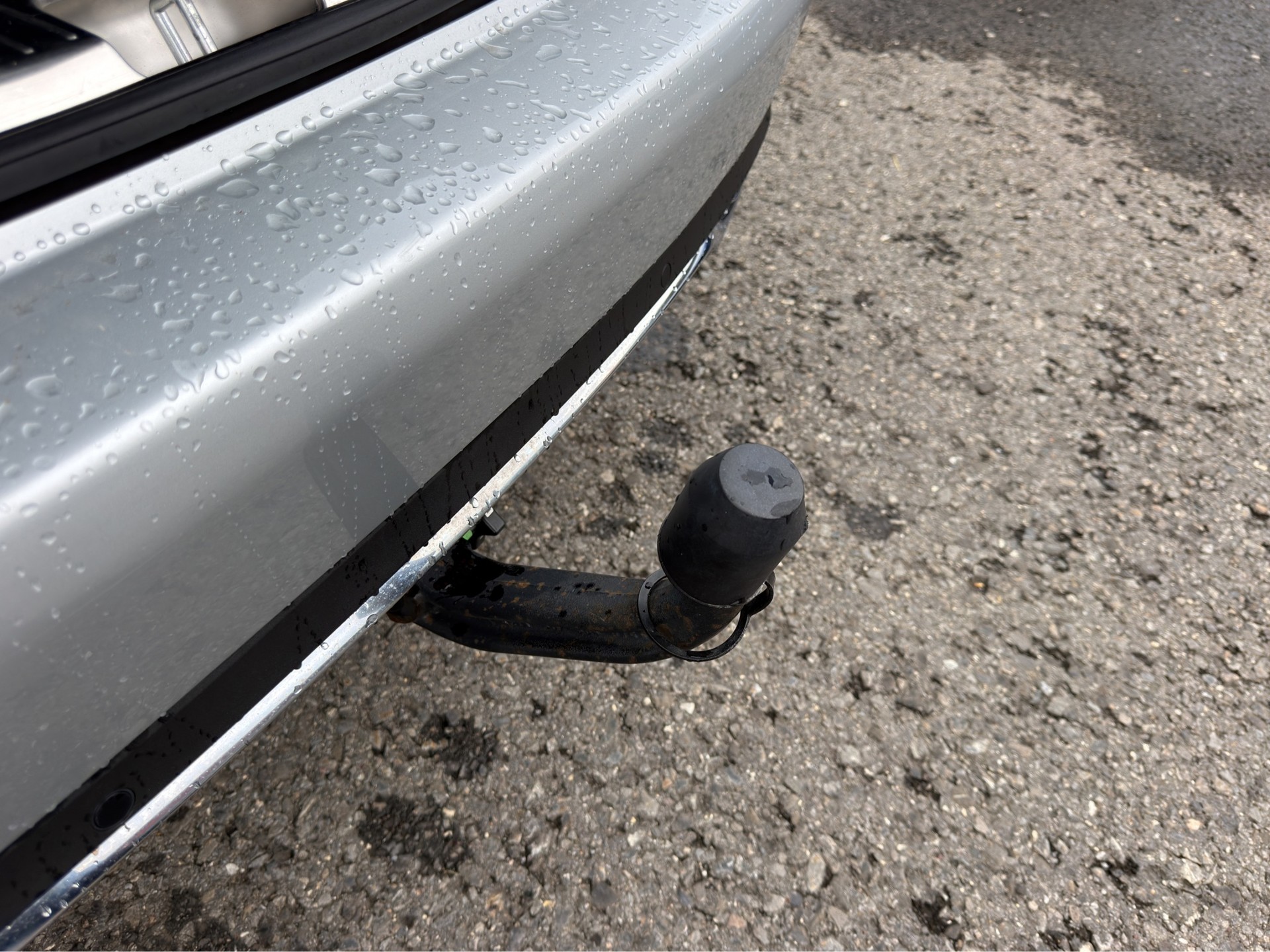 MERCEDES-BENZ C 200 4matic Kombi-image-16
