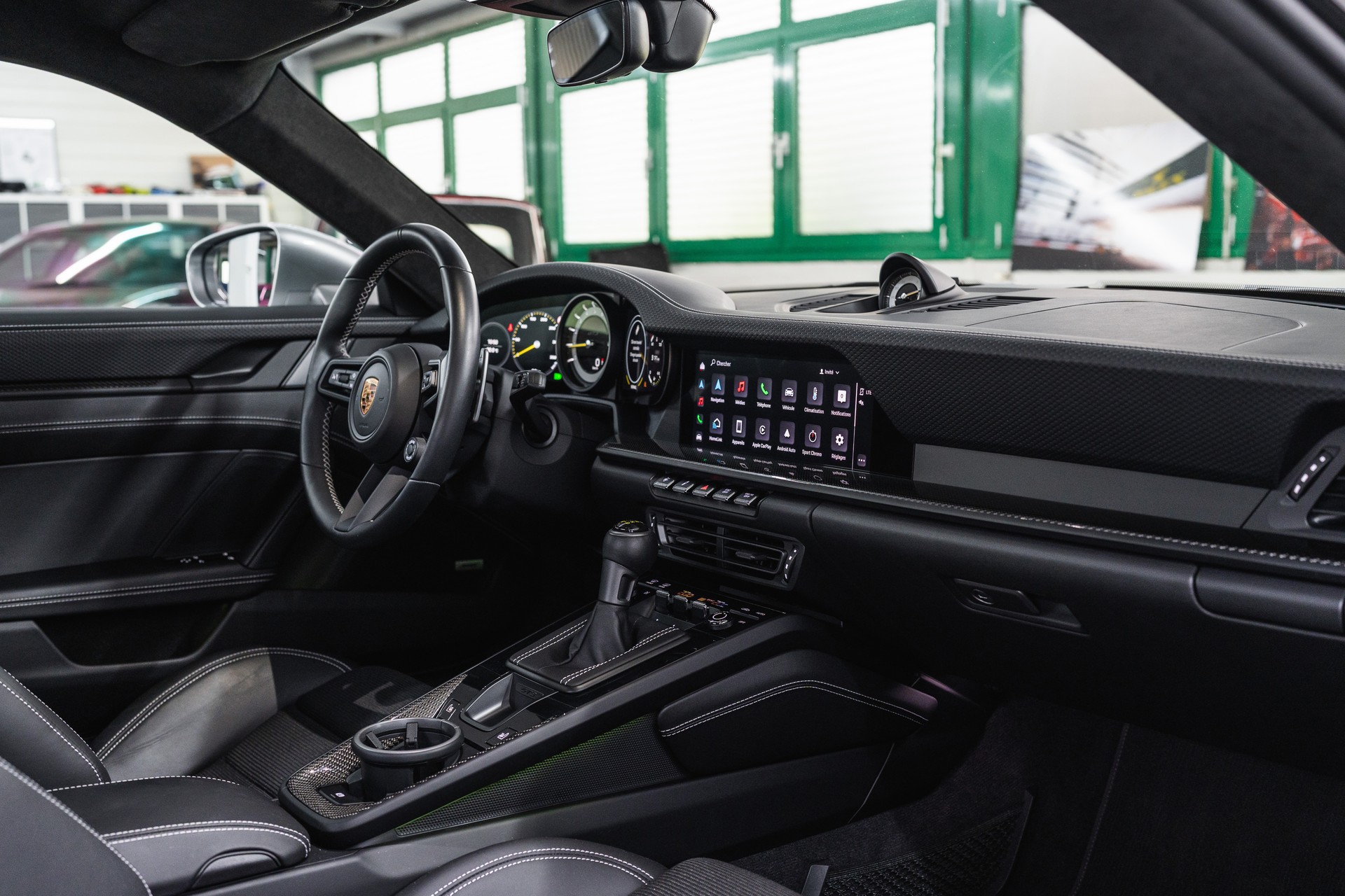 PORSCHE 911 GT3 Touring PDK-image-10