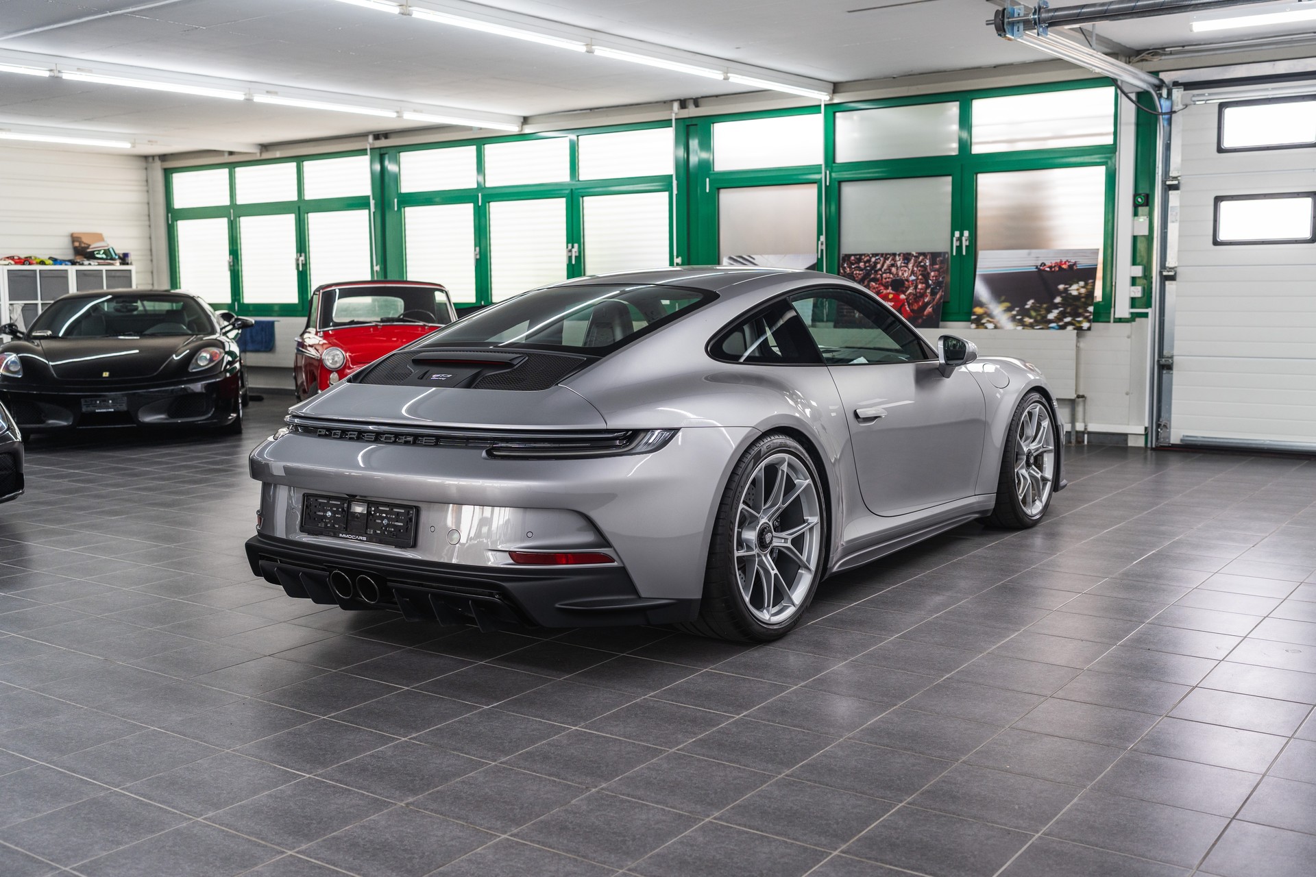 PORSCHE 911 GT3 Touring PDK-image-6