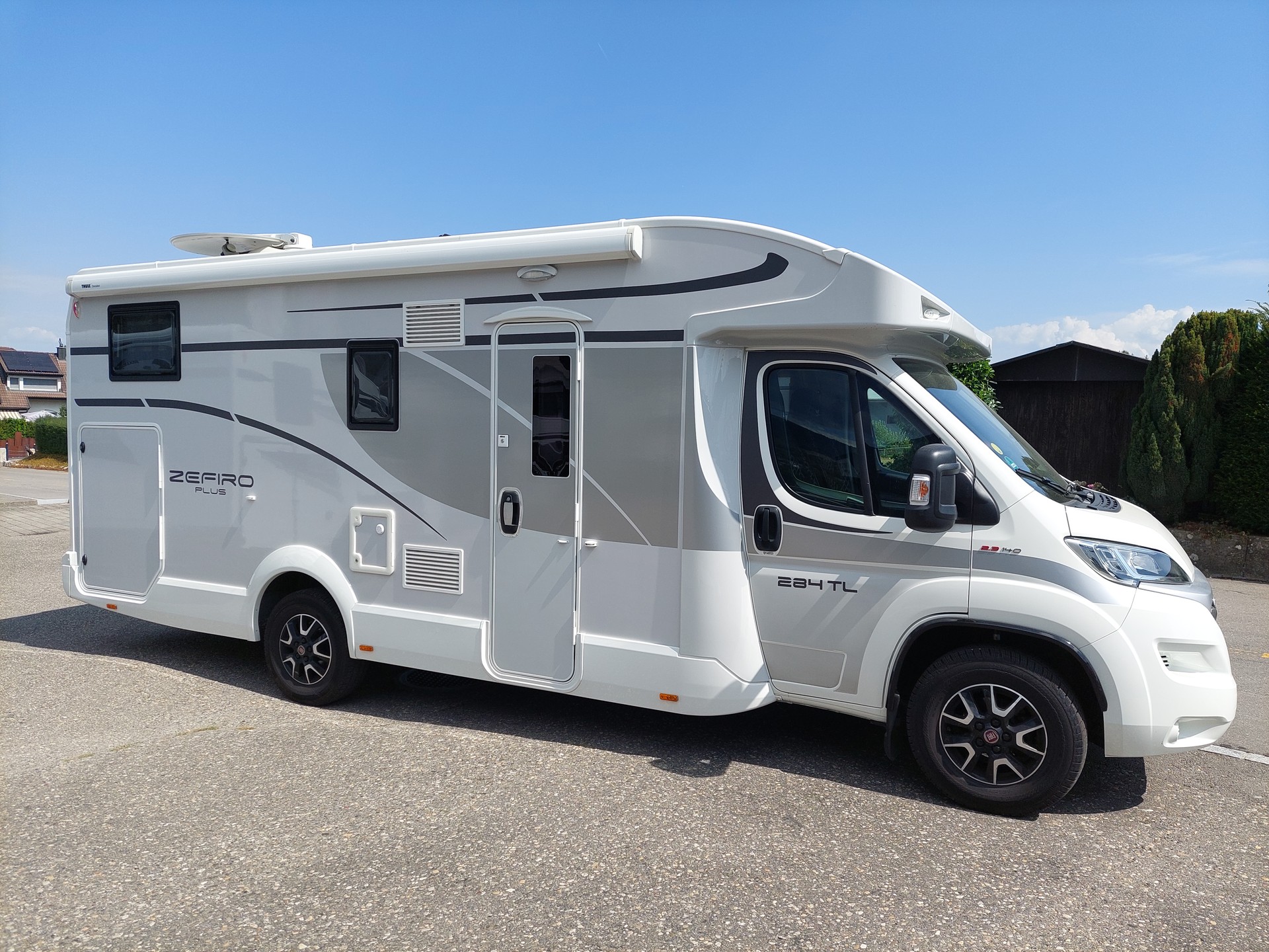 ROLLER TEAM Fiat Zefiro 284TL-image-0