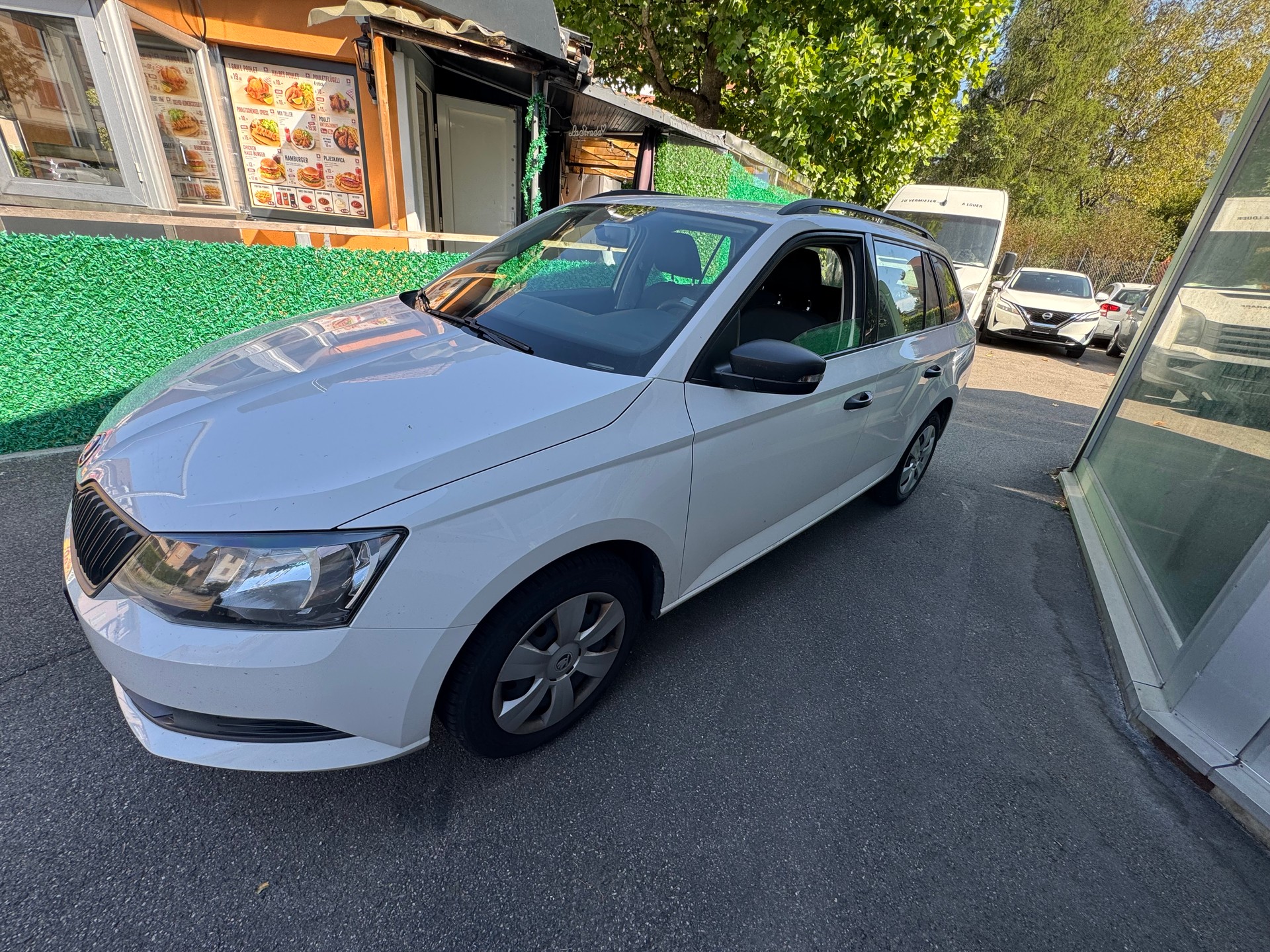SKODA Fabia 1.0 Active-image-1