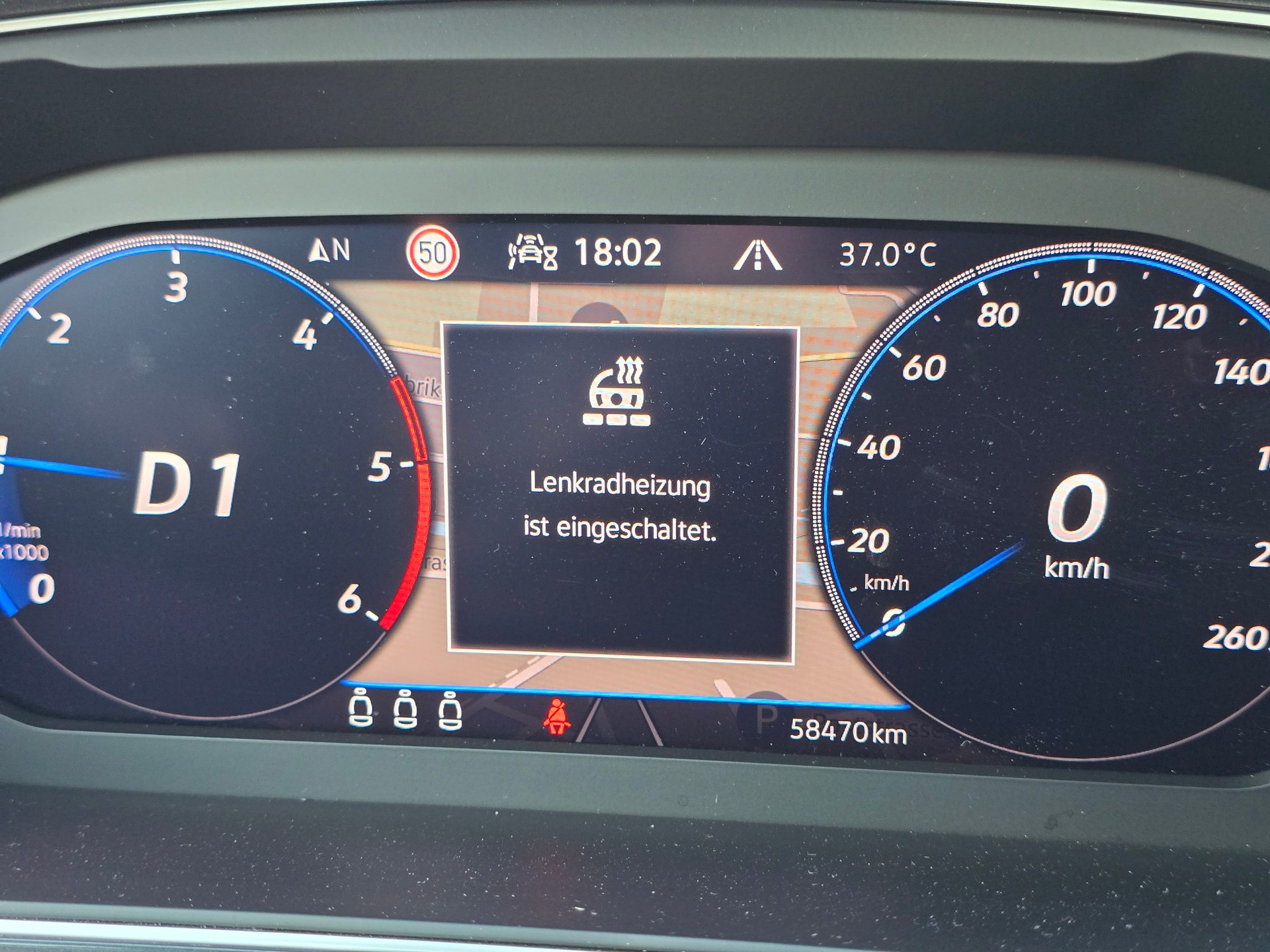 VW Tiguan 2.0 TDI SCR R-Line 4Motion DSG-image-15
