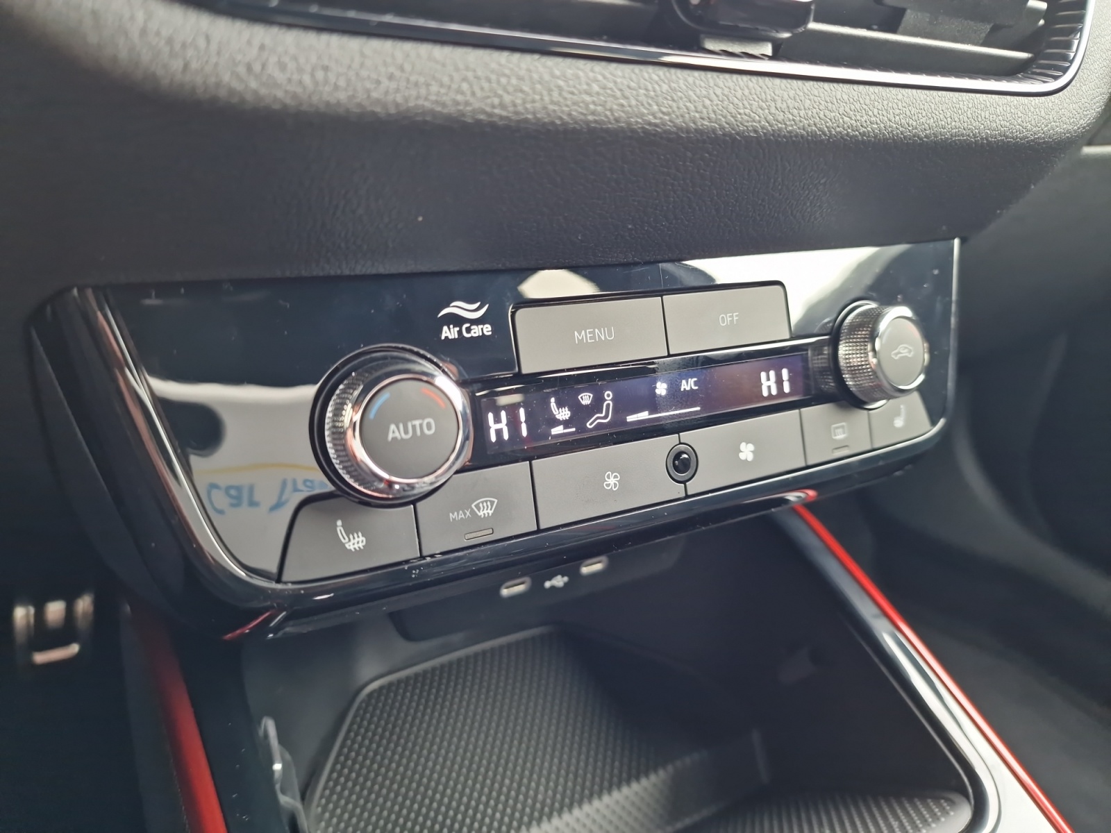 SKODA Fabia 1.0 TSI Monte Carlo DSG MY 2027-image-19
