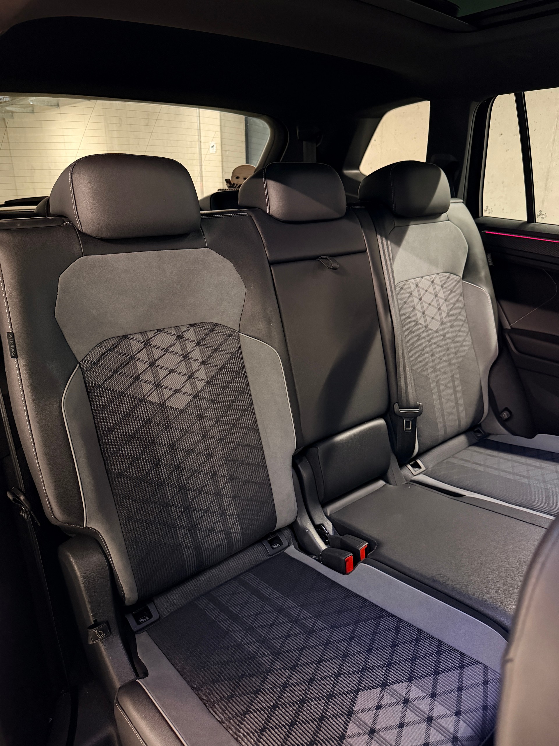 VW Tiguan Allspace 2.0TSI R-Line 4Motion DSG-image-20