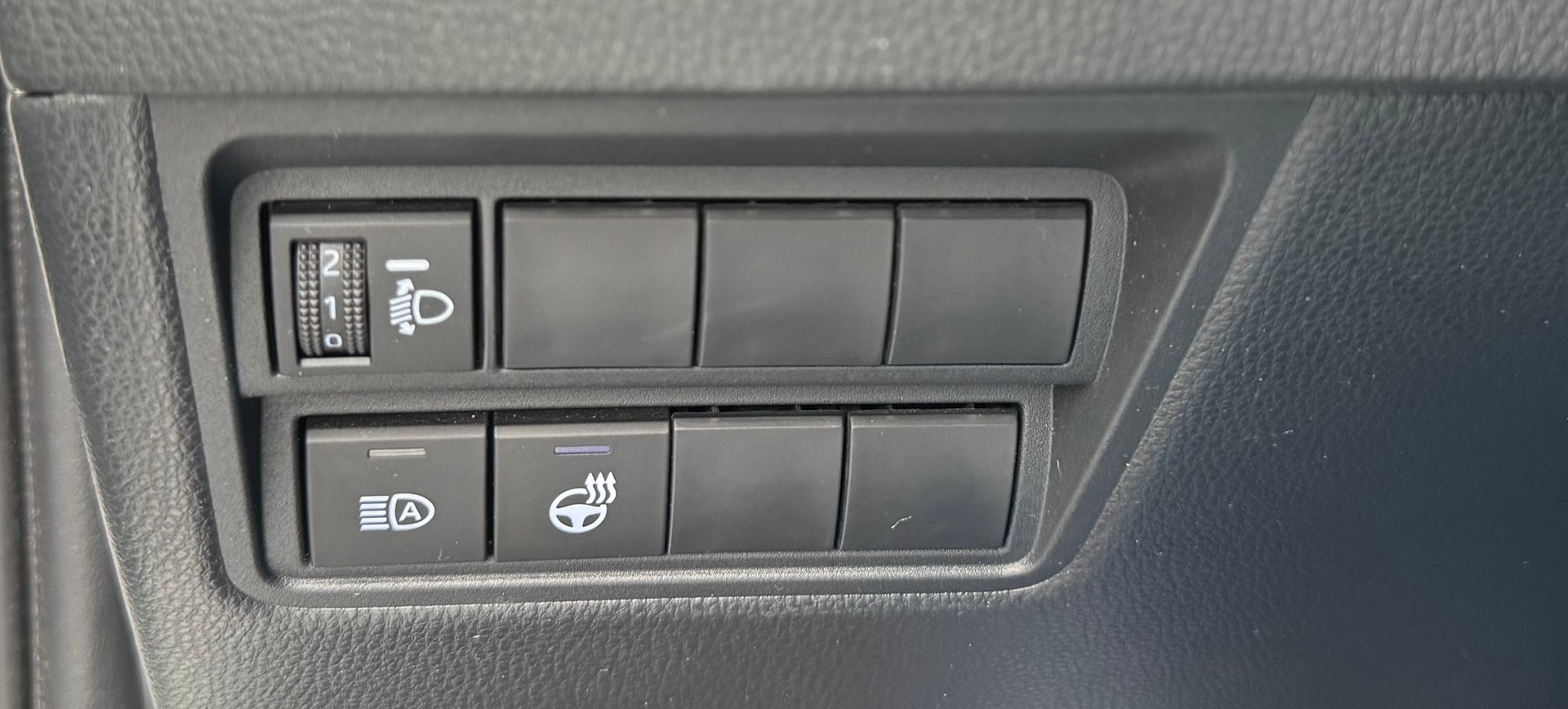 TOYOTA Yaris 1.6 GR Sport-image-16