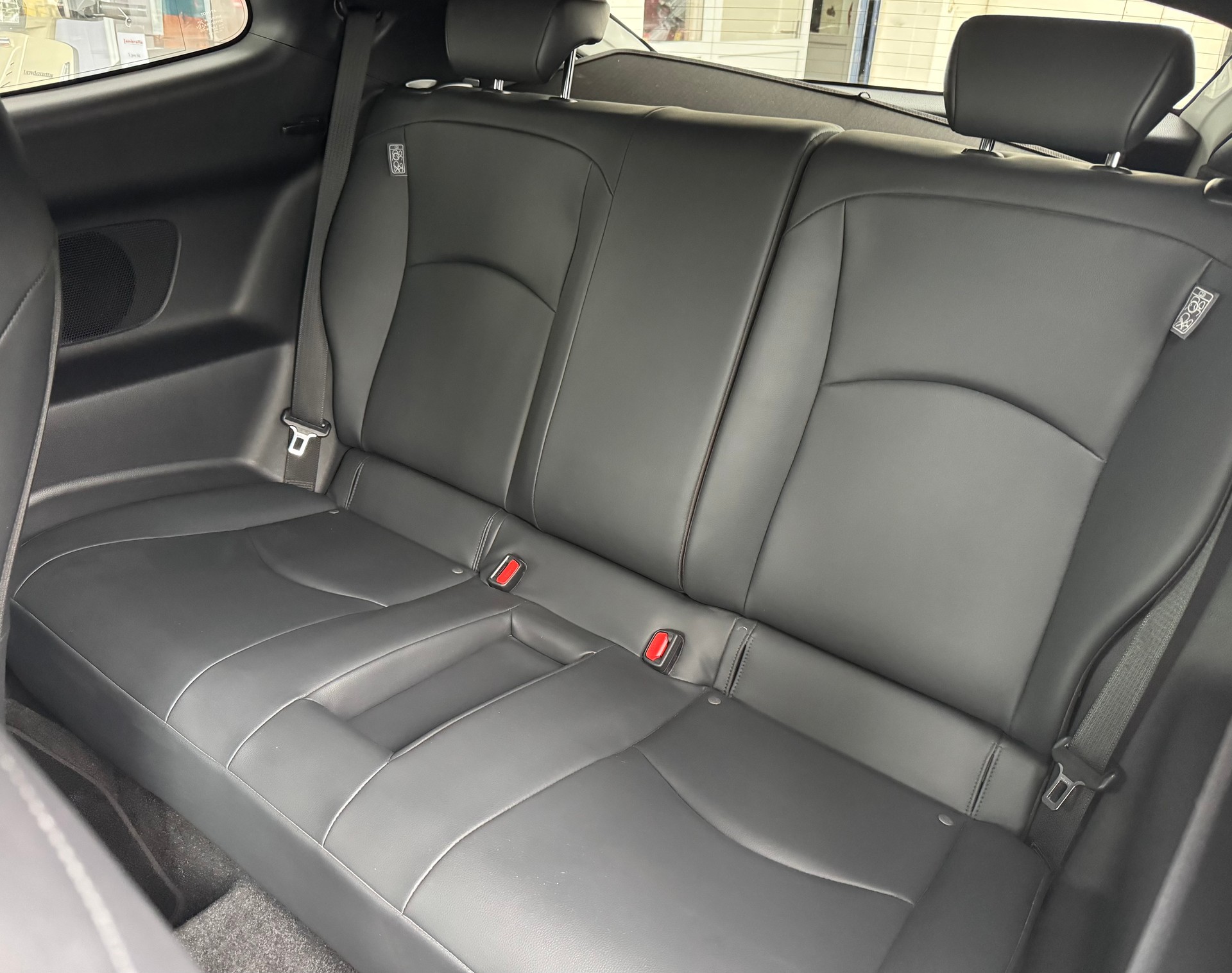 TOYOTA Yaris 1.6 GR Sport-image-8
