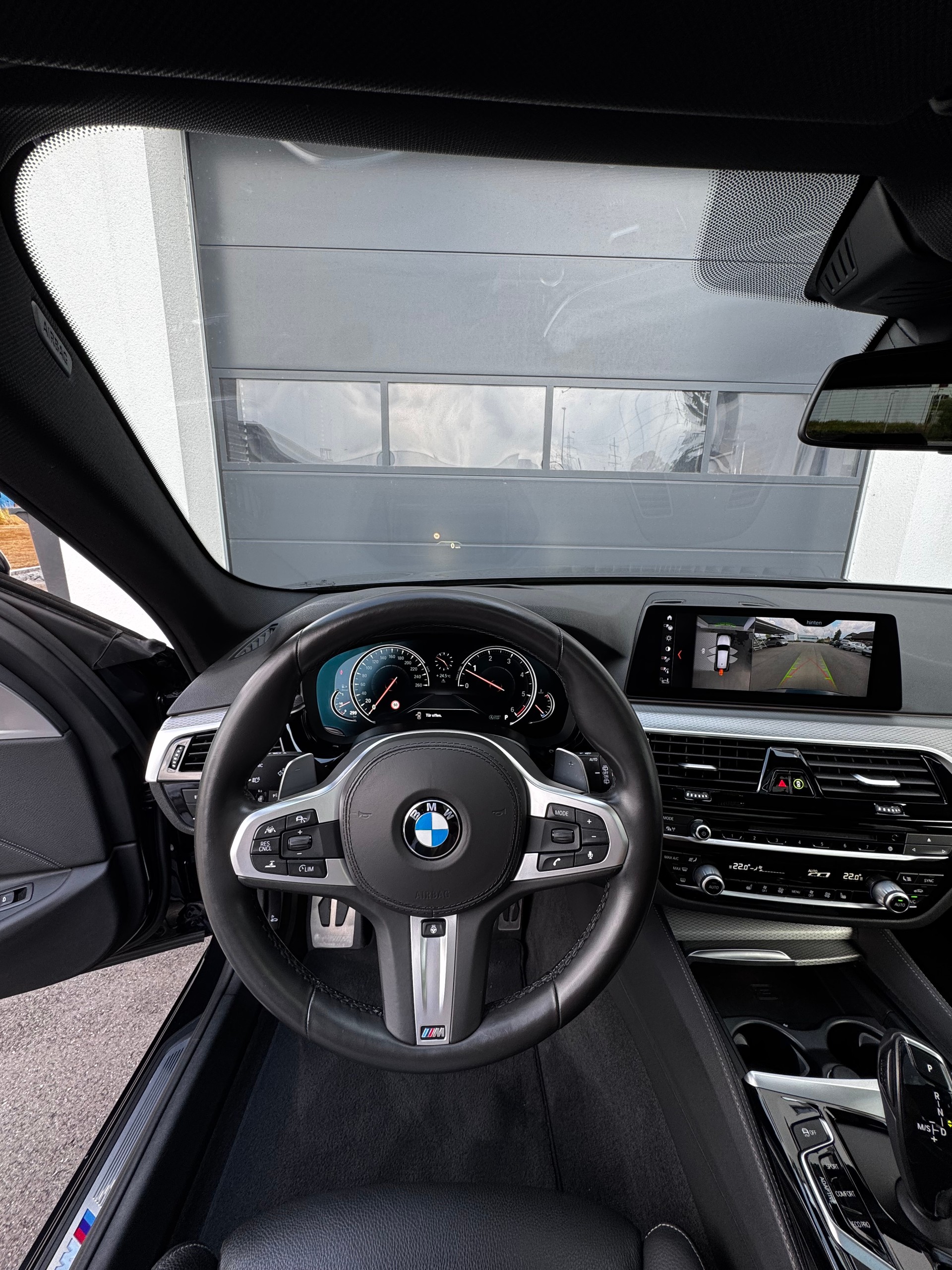 BMW 530d xDrive Touring Steptronic-image-9