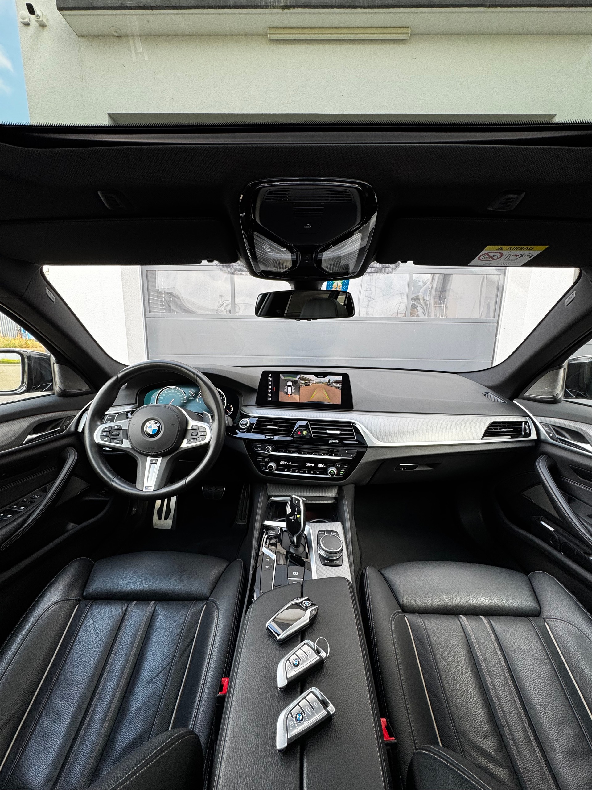 BMW 530d xDrive Touring Steptronic-image-10
