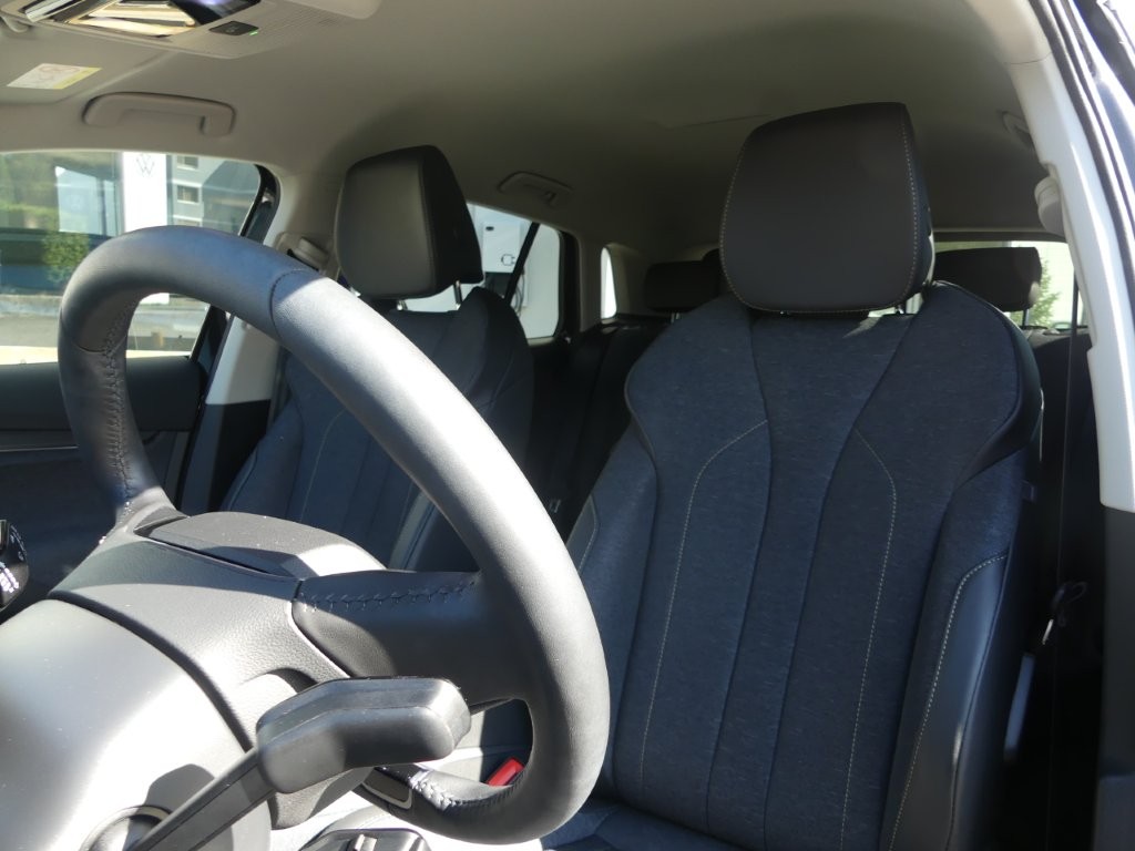 SKODA Elroq 85-image-9