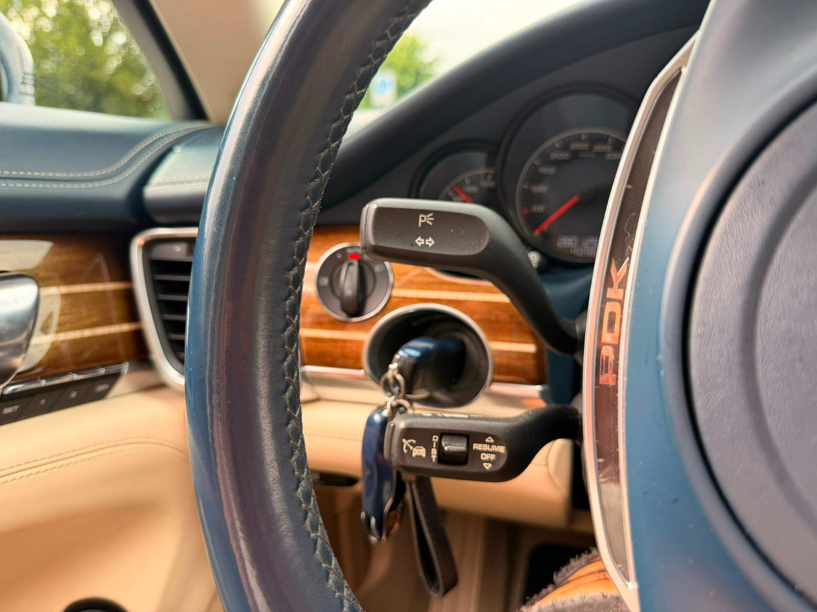 PORSCHE Panamera 4S 4.8 PDK-image-15