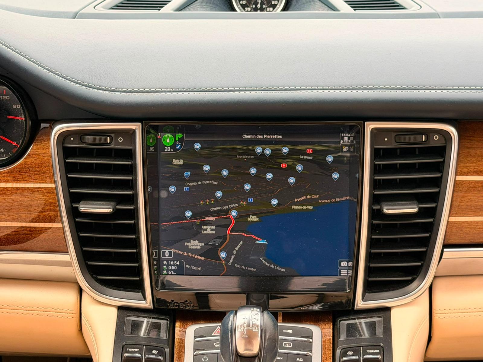PORSCHE Panamera 4S 4.8 PDK-image-24