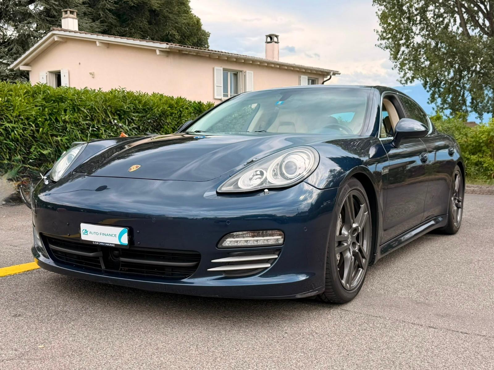 PORSCHE Panamera 4S 4.8 PDK-image-1