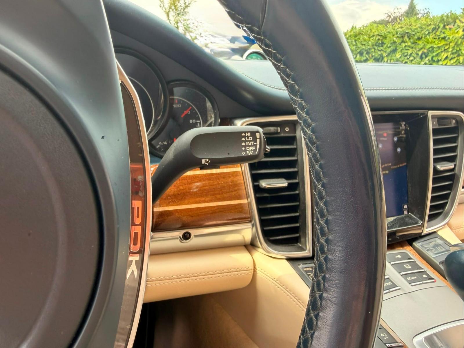 PORSCHE Panamera 4S 4.8 PDK-image-16