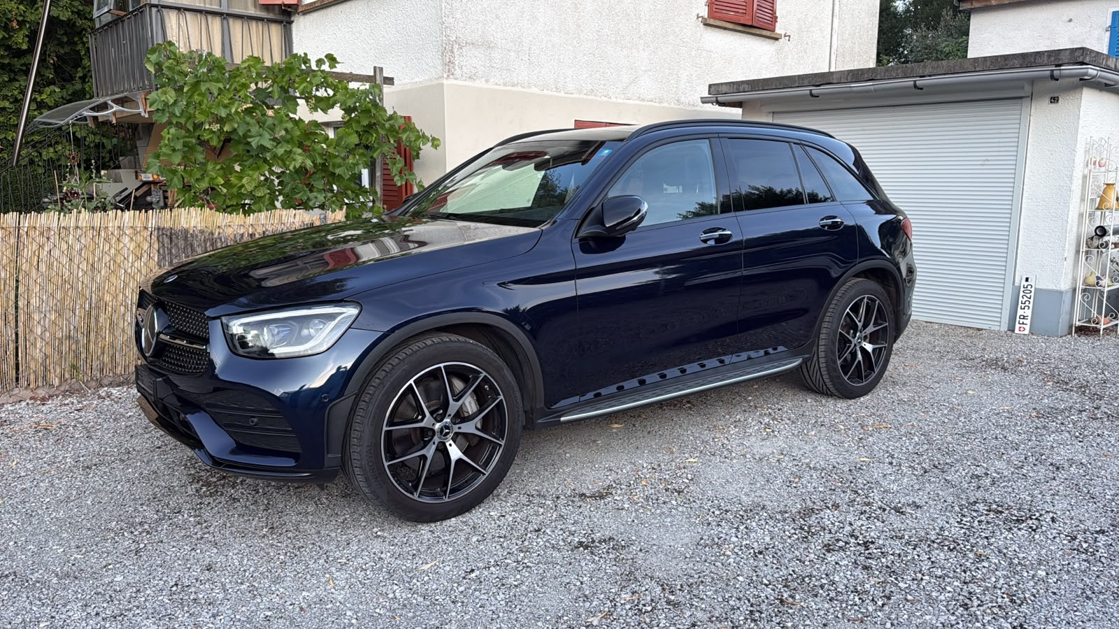 MERCEDES-BENZ GLC 220 d 4Matic 9G-Tronic-image-6