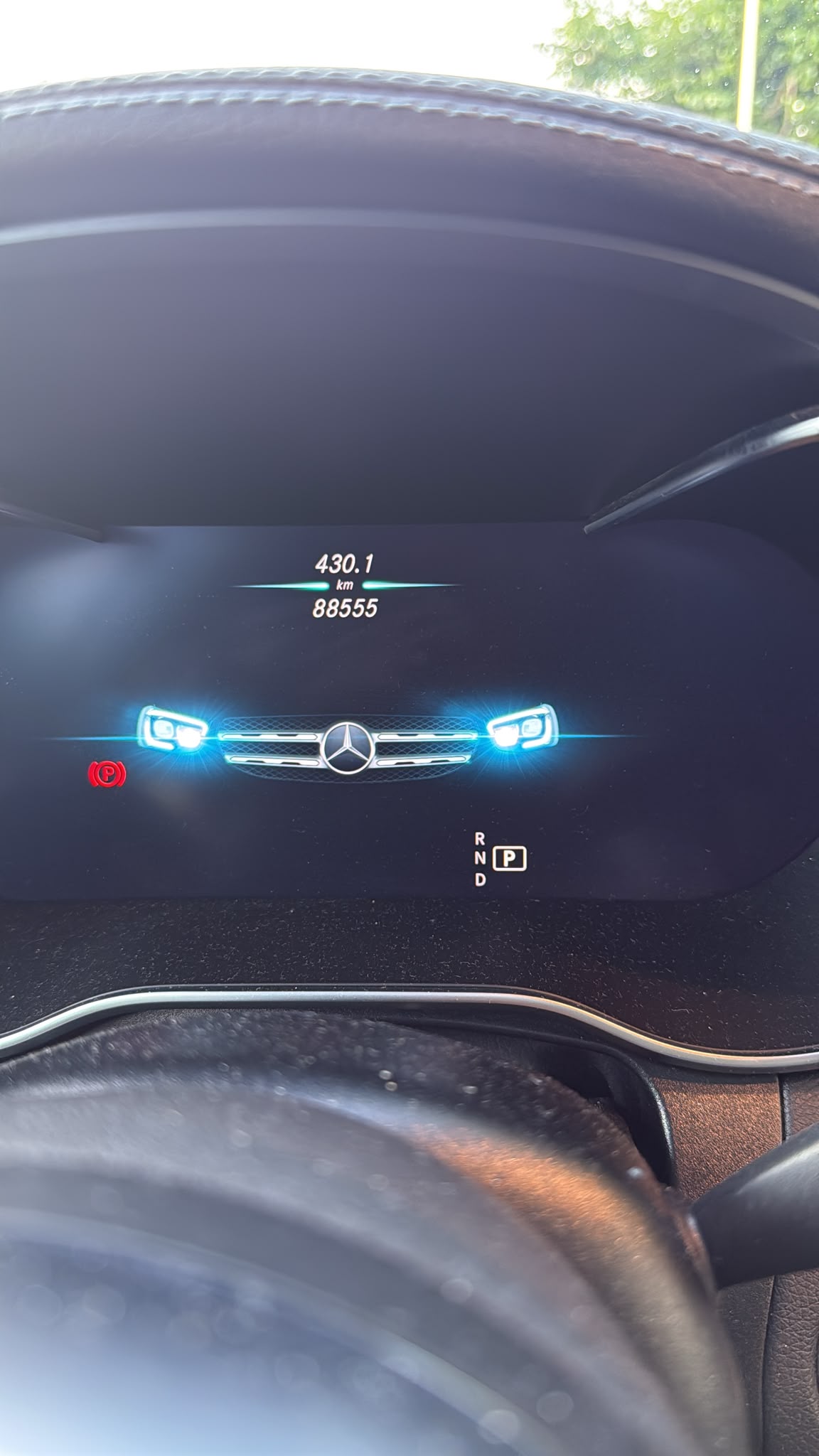 MERCEDES-BENZ GLC 220 d 4Matic 9G-Tronic-image-2