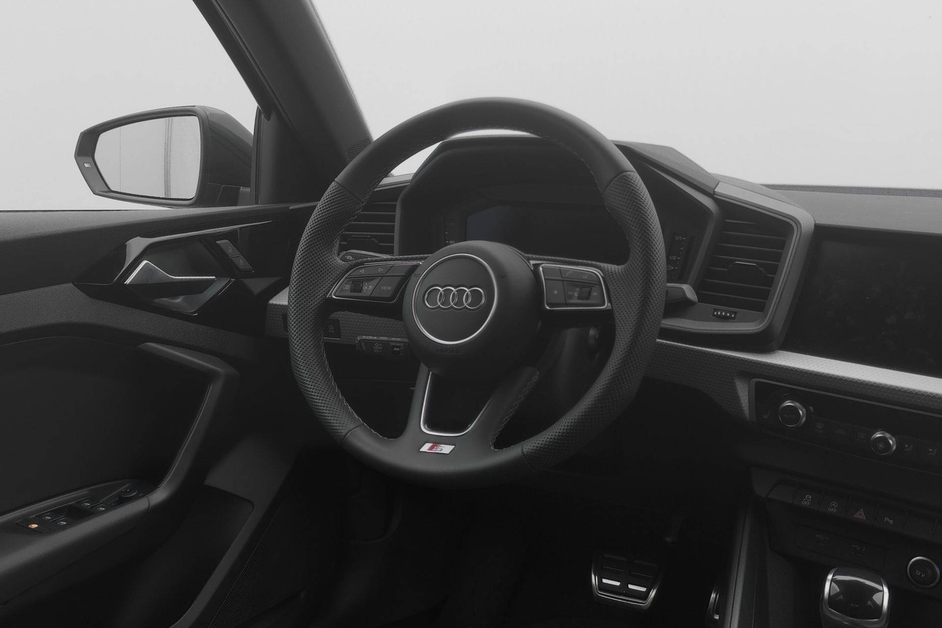 AUDI A1 Sportback 1.0 30 TFSI Attraction S-Tronic-image-6