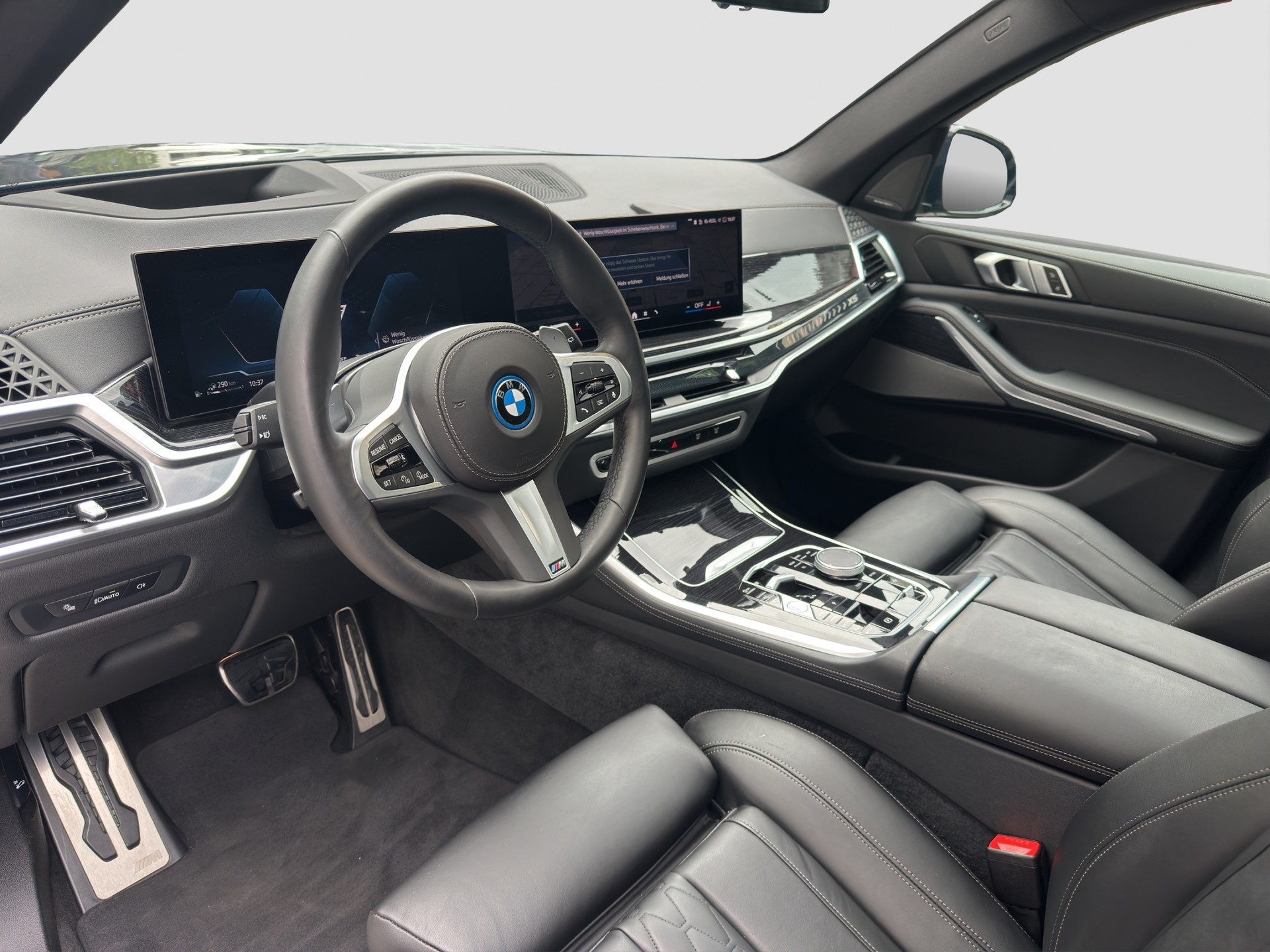 BMW X5 xDrive 50e M Sport Pro Steptronic-image-5