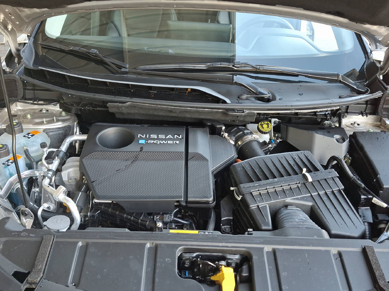 NISSAN X-Trail 1.5 VC-T N-Trek e-4orce 7P-image-12