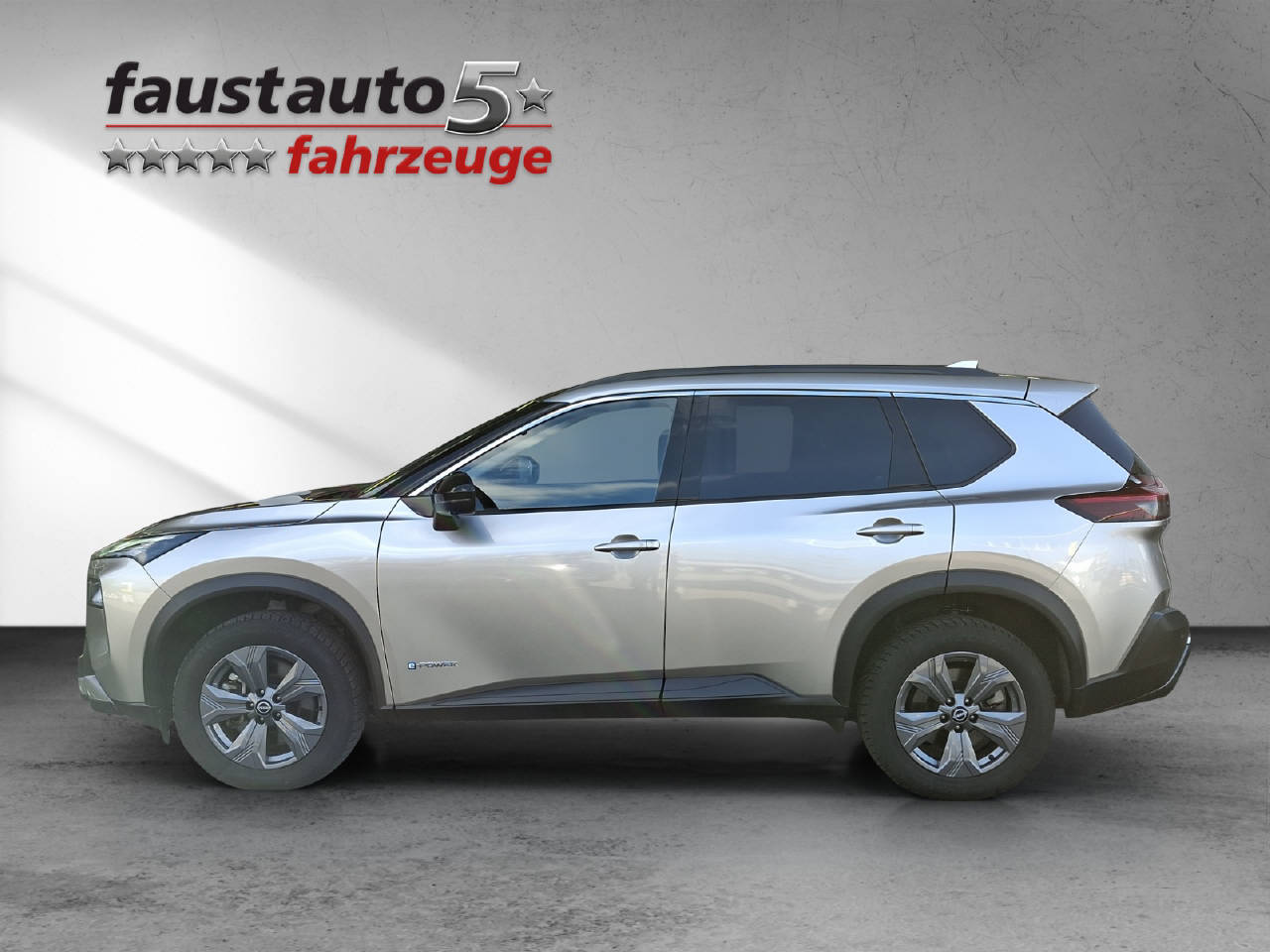 NISSAN X-Trail 1.5 VC-T N-Trek e-4orce 7P-image-2