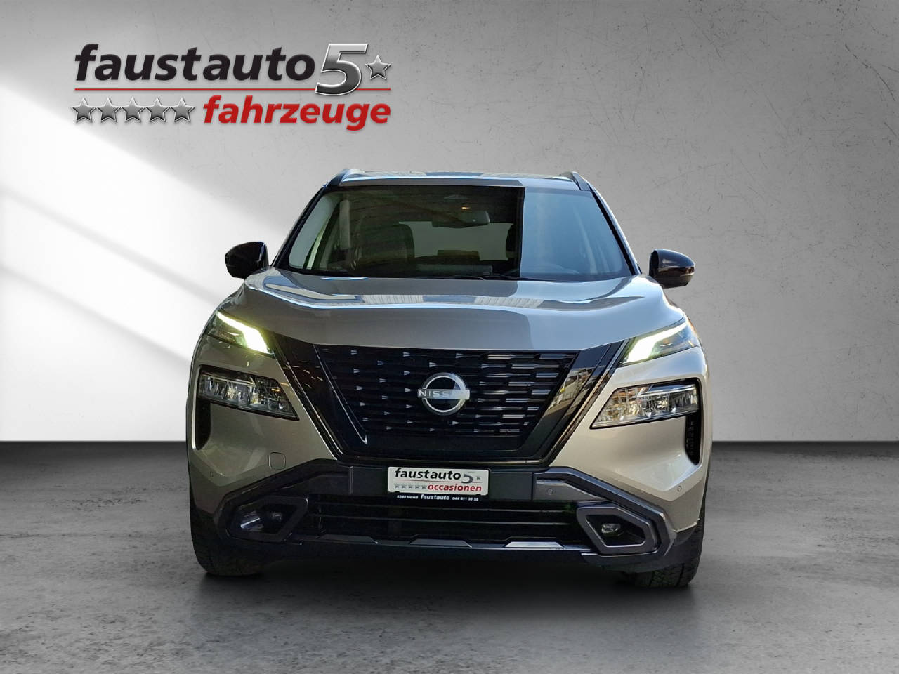 NISSAN X-Trail 1.5 VC-T N-Trek e-4orce 7P-image-1