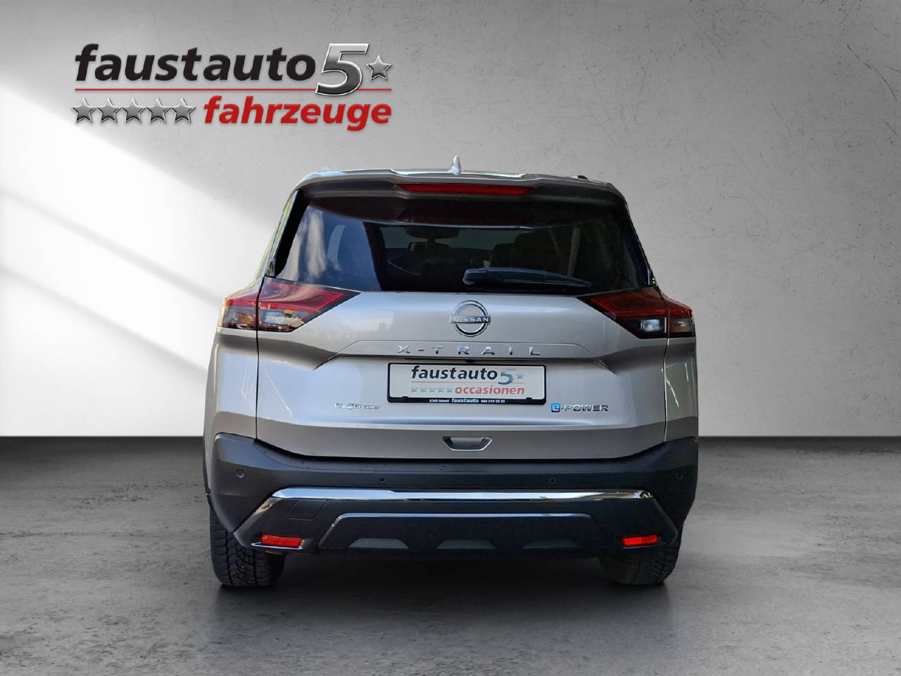 NISSAN X-Trail 1.5 VC-T N-Trek e-4orce 7P-image-3