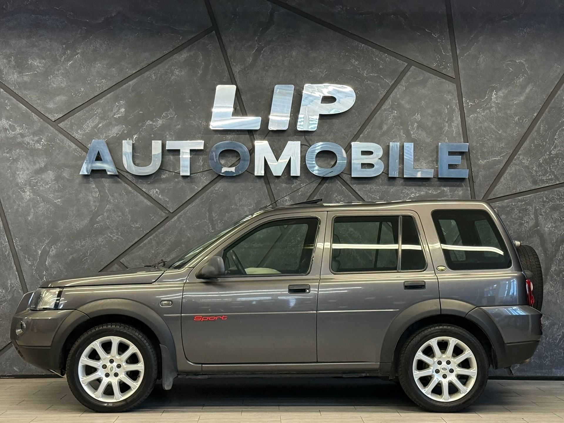 LAND ROVER Freelander 2.5 V6 Sport Wagon-image-4