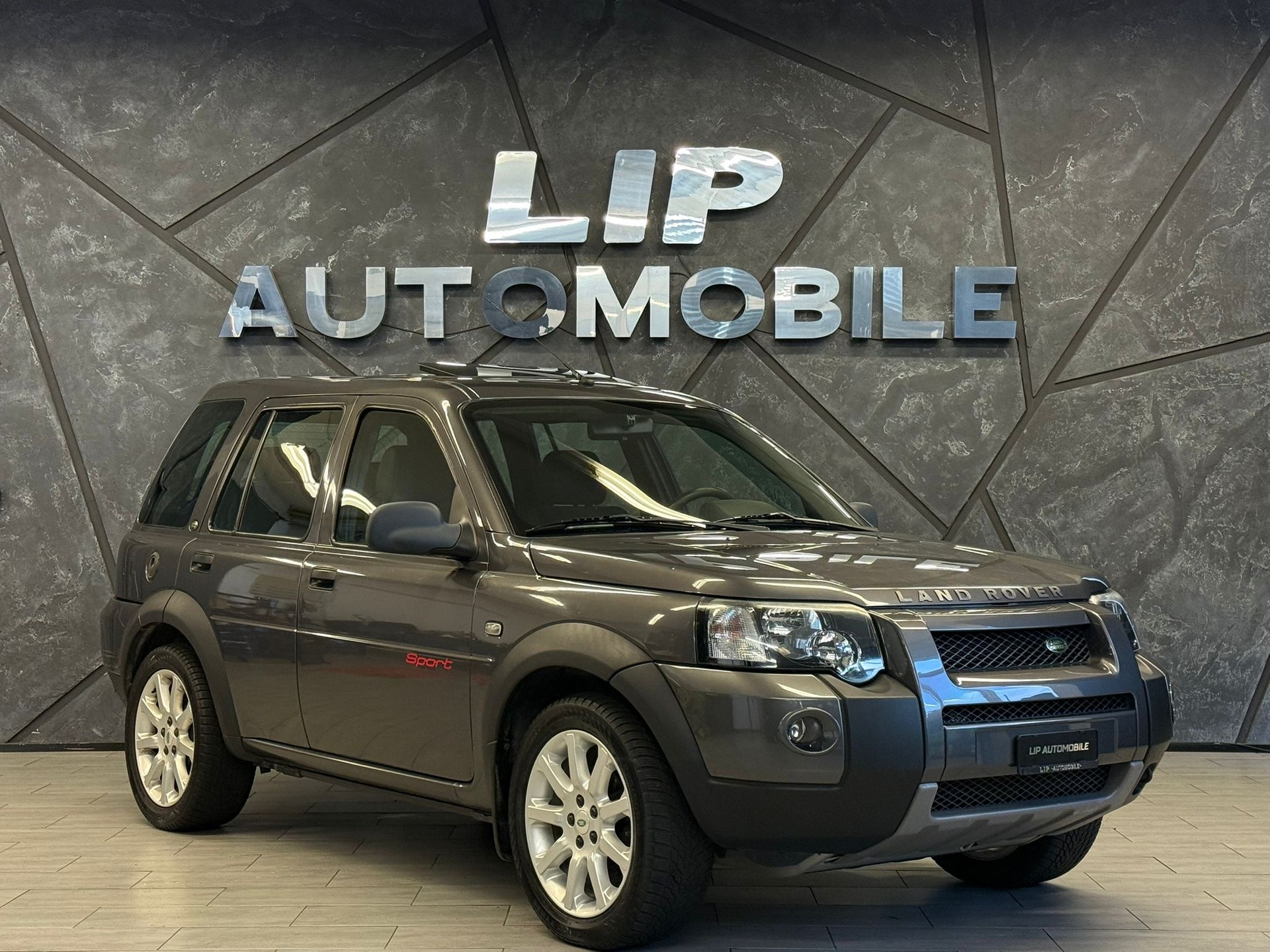 LAND ROVER Freelander 2.5 V6 Sport Wagon-image-2