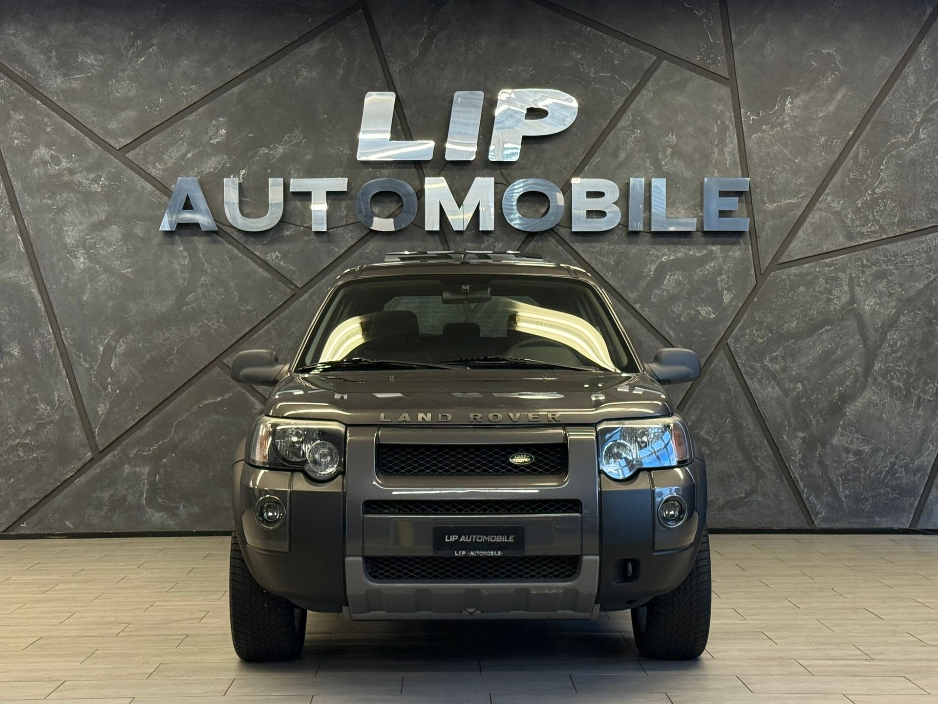 LAND ROVER Freelander 2.5 V6 Sport Wagon-image-1