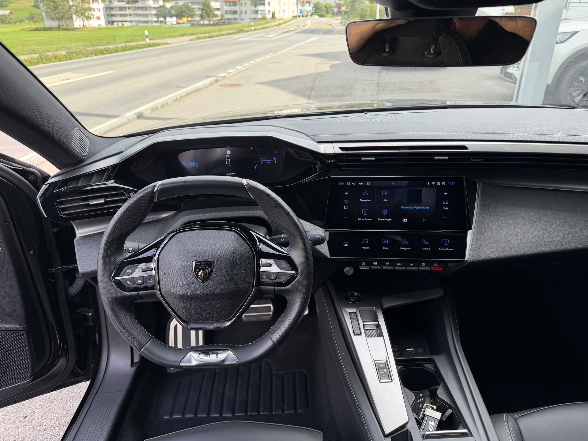 PEUGEOT 308 e SW GT 54kWh-image-7