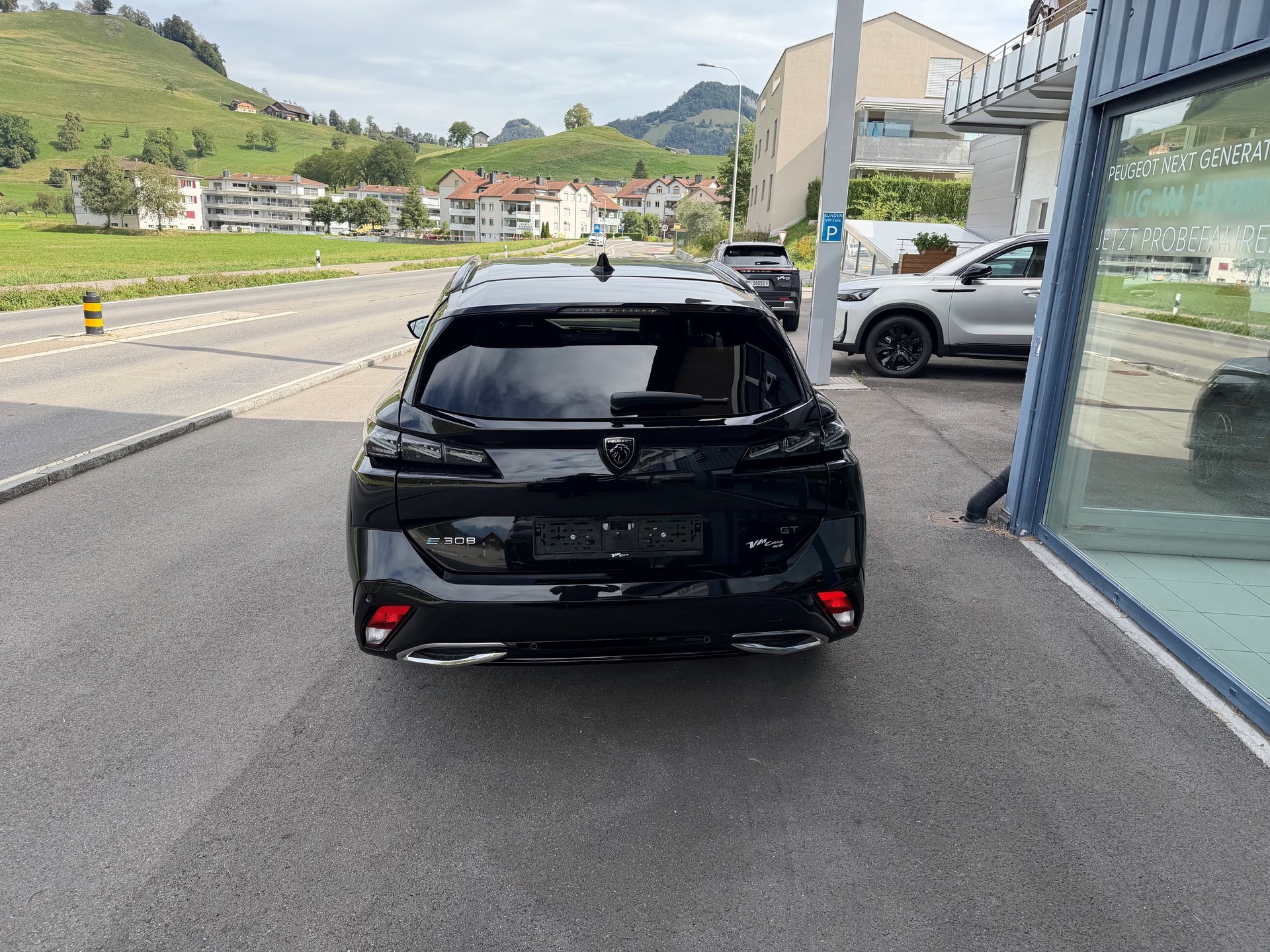 PEUGEOT 308 e SW GT 54kWh-image-4