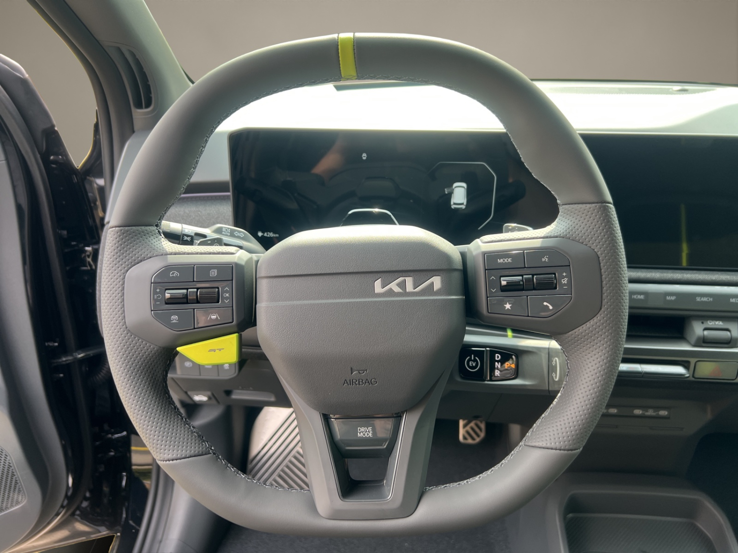 KIA EV3 81 kWh GT 4x4-image-13