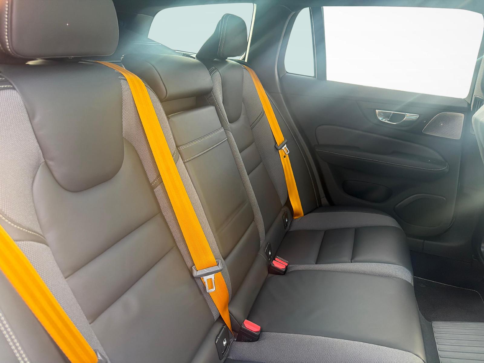 VOLVO V60 2.0 T8 TE Polestar eAWD-image-10
